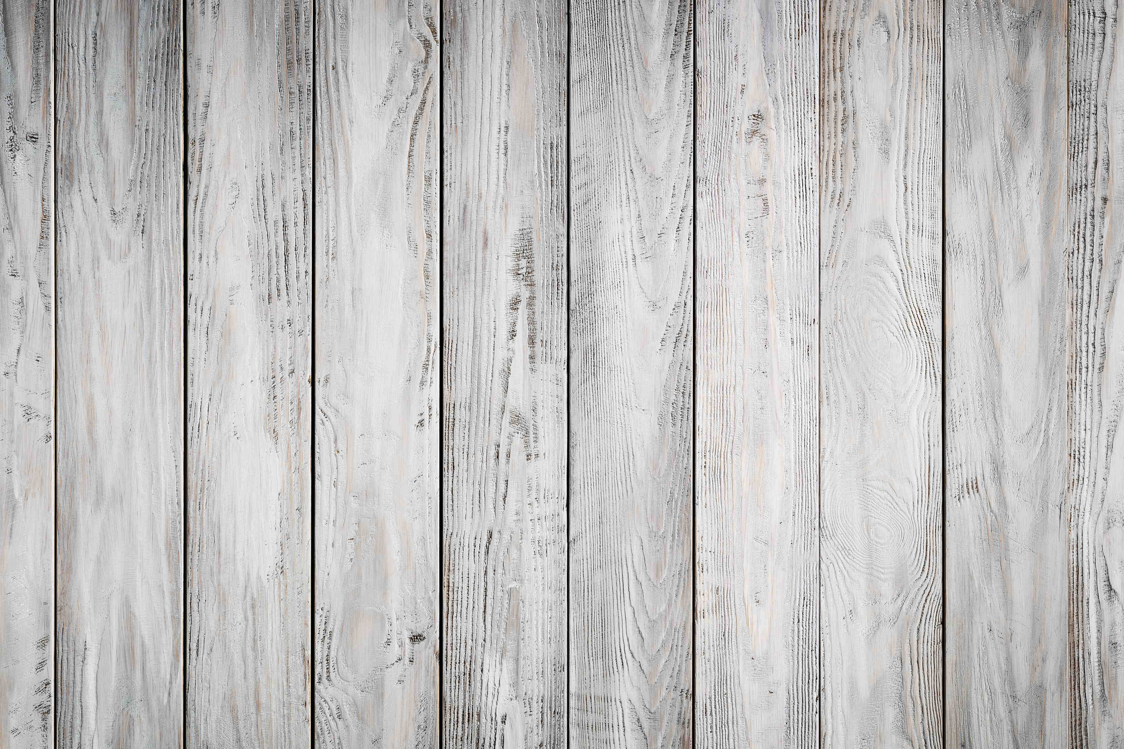 Wandverkleidung Bad-Authentisch weiß lackierte Bretter