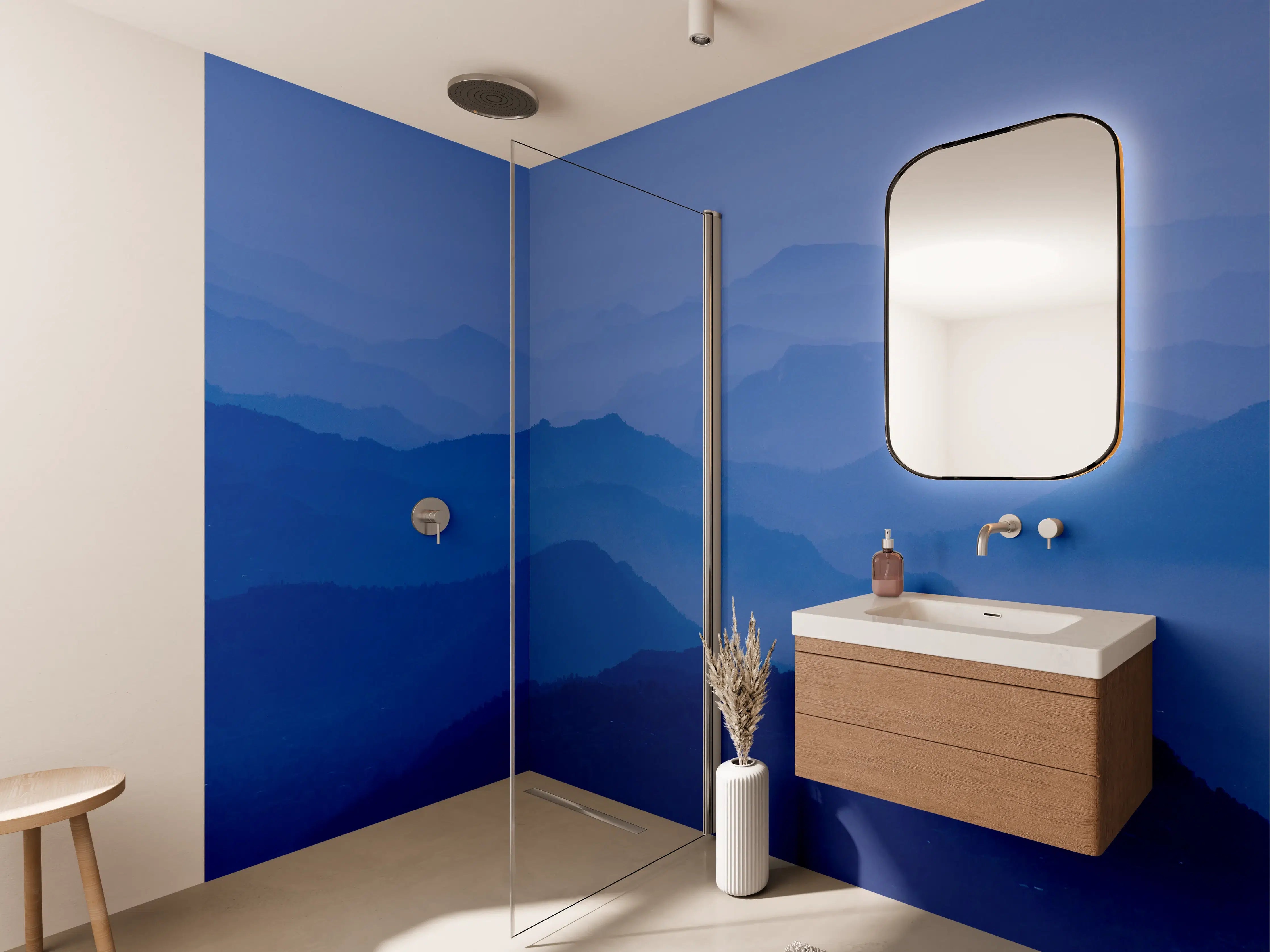 Wandverkleidung Bad - Blaue Bergansicht mit Nebel