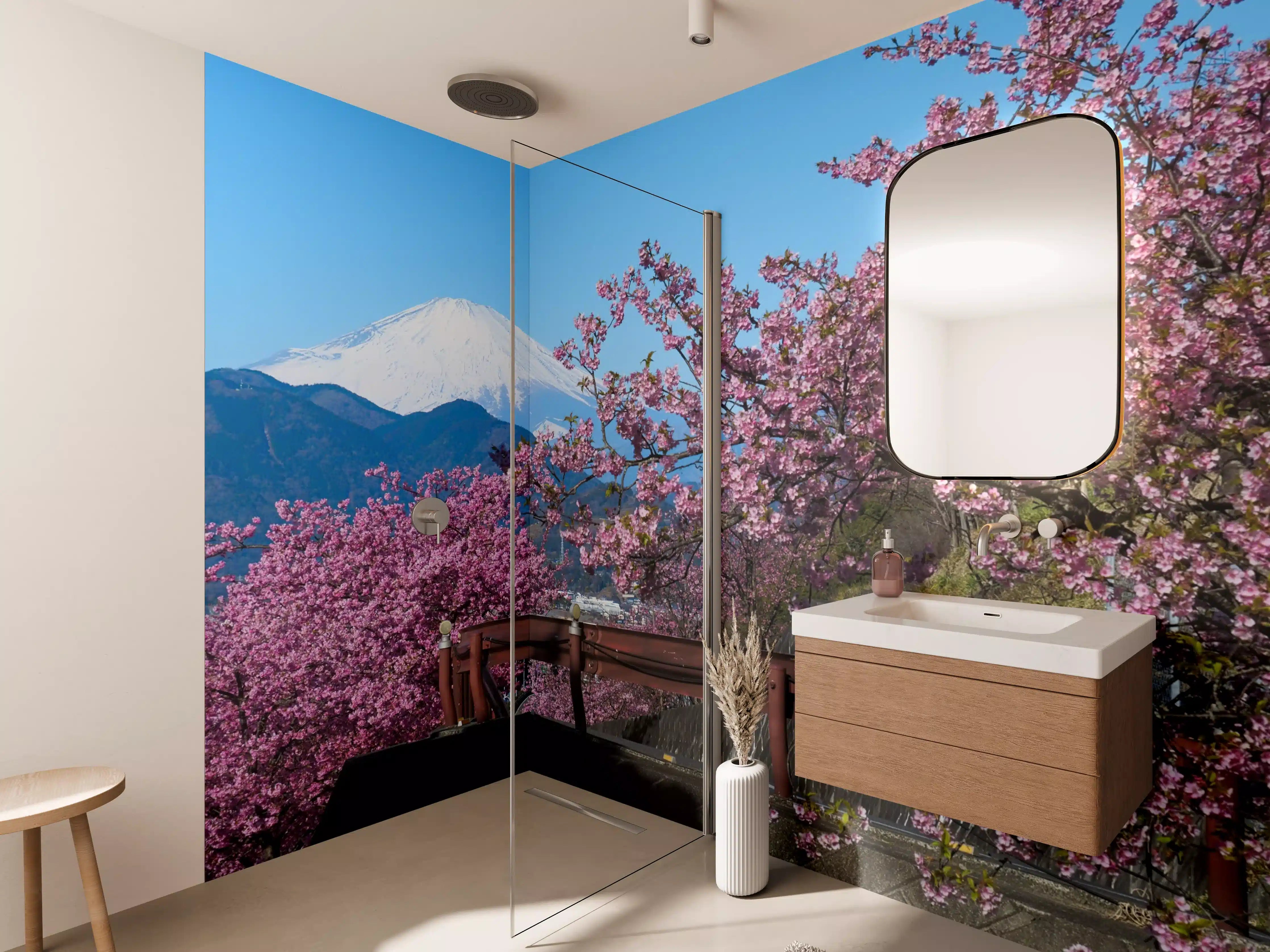 Wandverkleidung Bad - Blühende Kirschbäume mit majestätischem Mount Fuji im Hintergrund