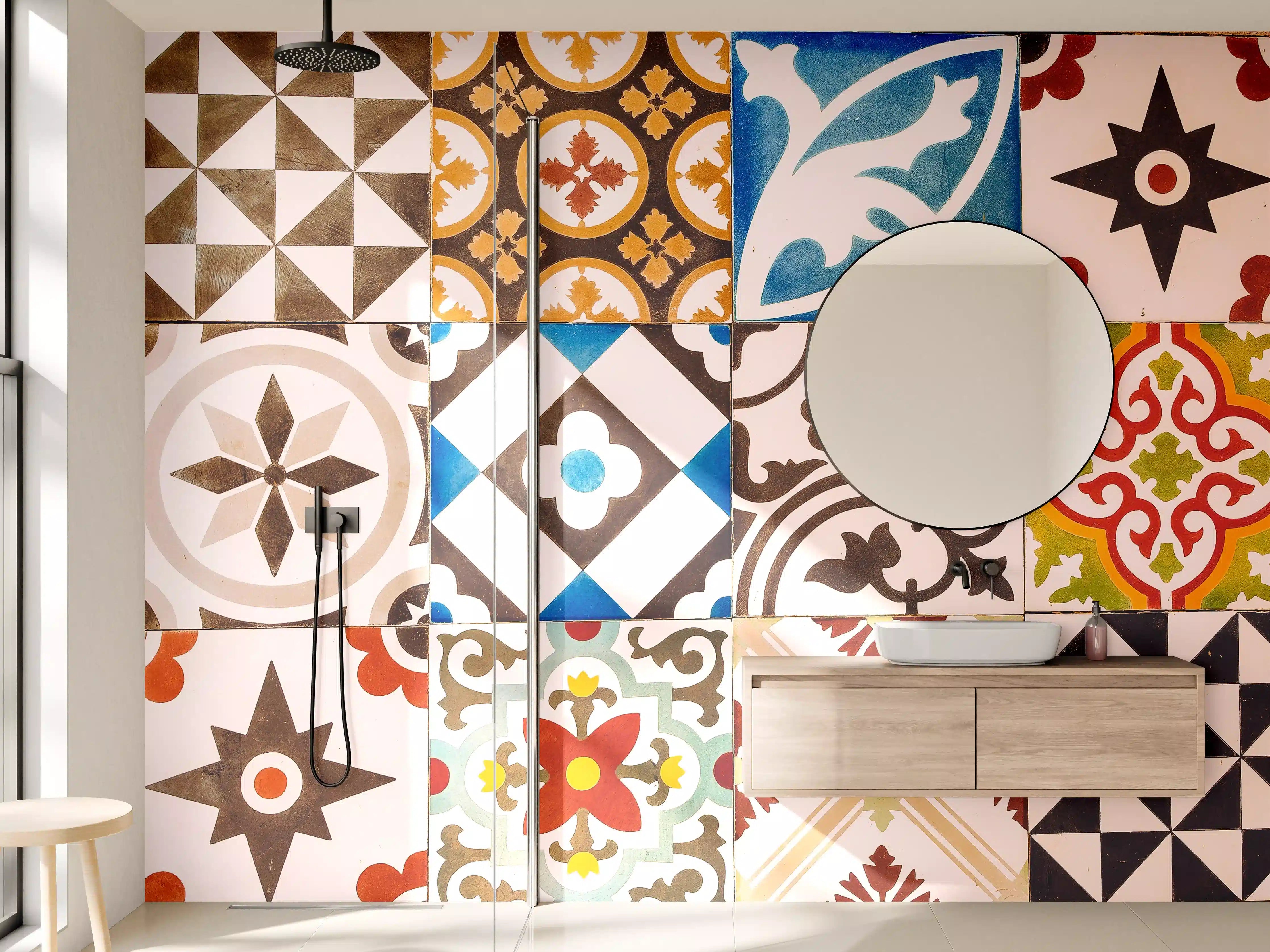 Wandverkleidung Bad - Bunte Fliesenmuster mit geometrischer Vielfalt