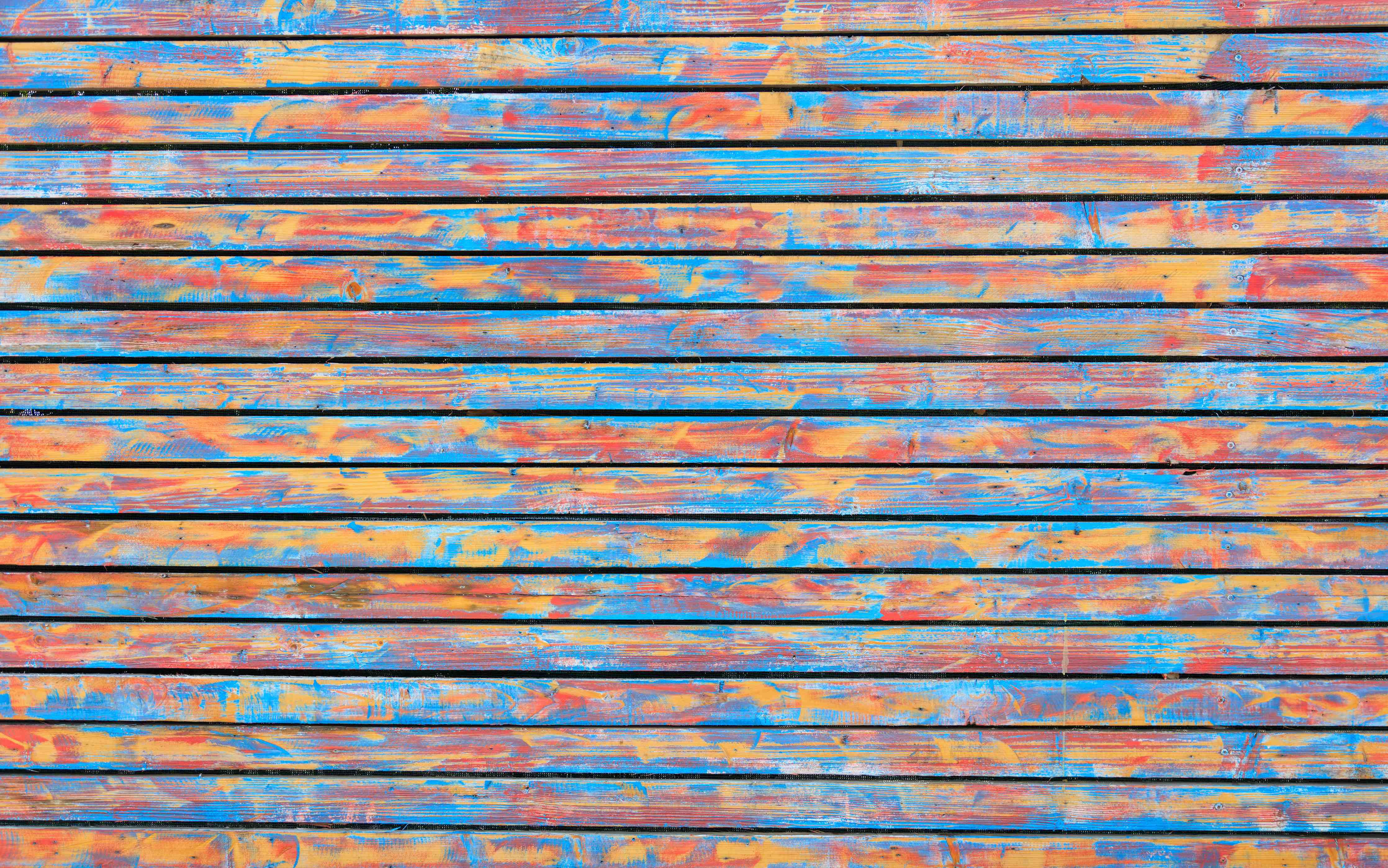 Wandverkleidung Bad-Bunte Holzpaneele mit lebendiger Farbstruktur