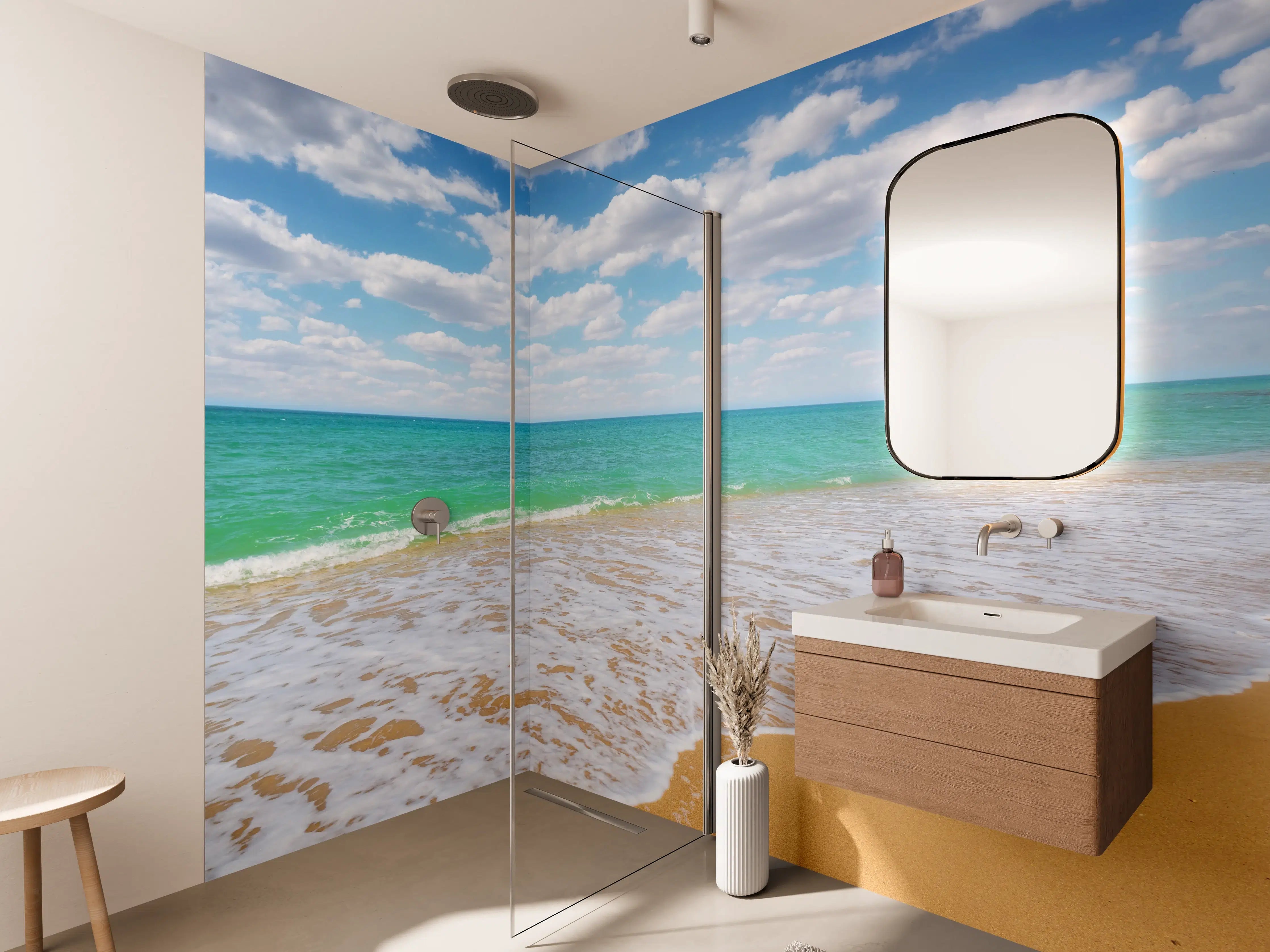 Wandverkleidung Bad - Bunter Strand mit blauen Himmel