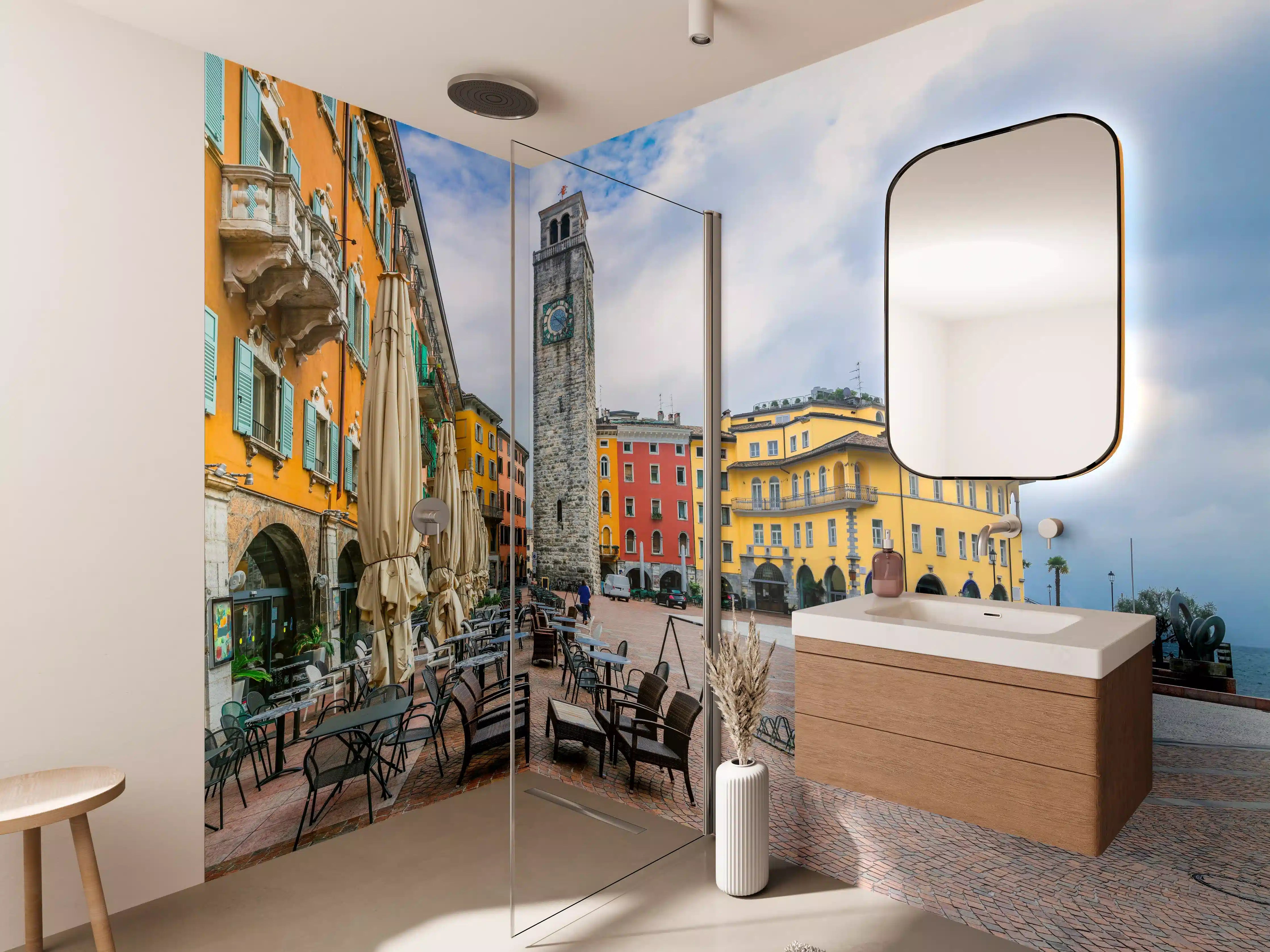 Wandverkleidung Bad - Charmante Stadt am Gardasee - Riva del Garda