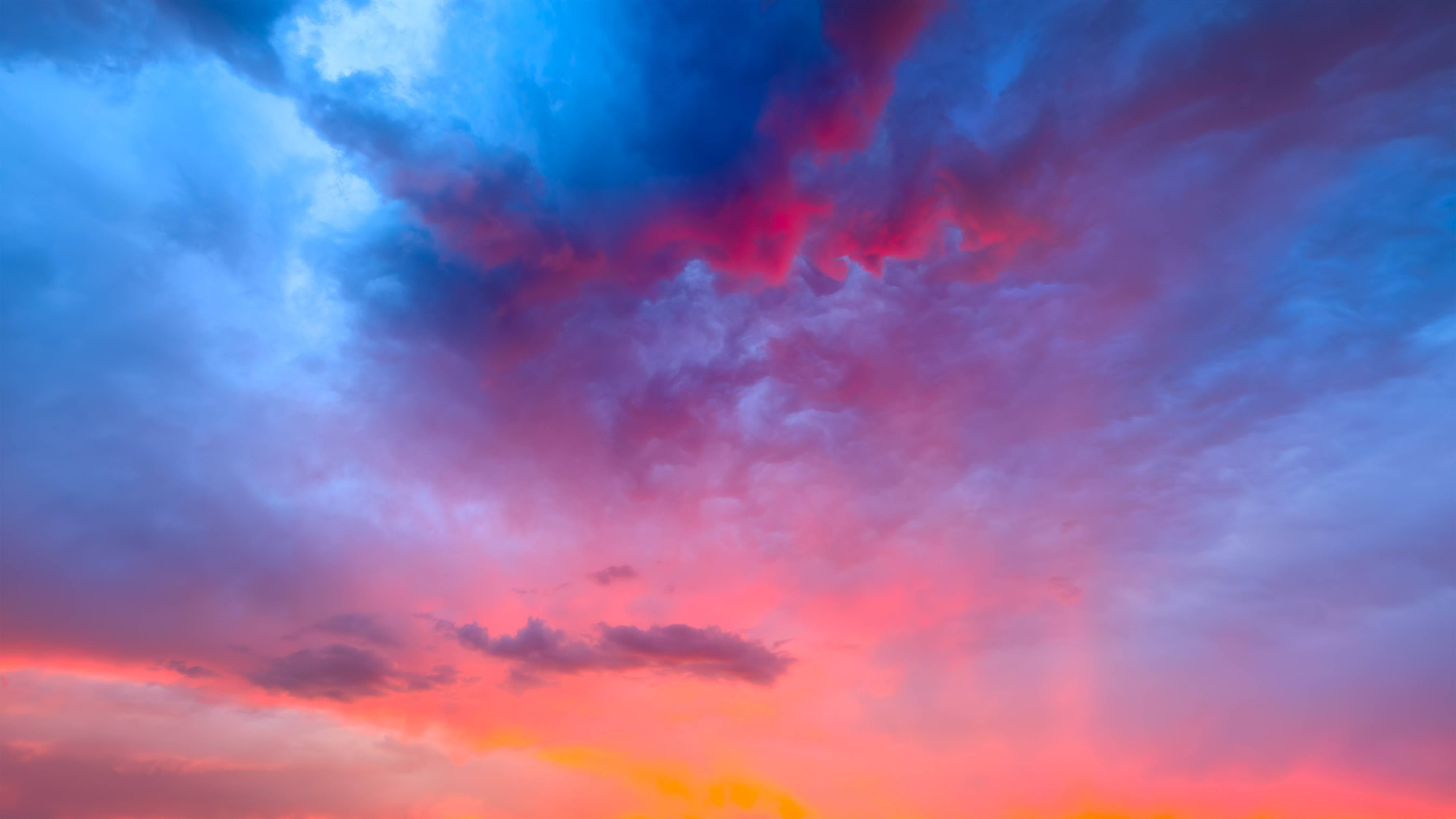 Wandverkleidung Bad-Dramatischer Sonnenuntergang im Himmel