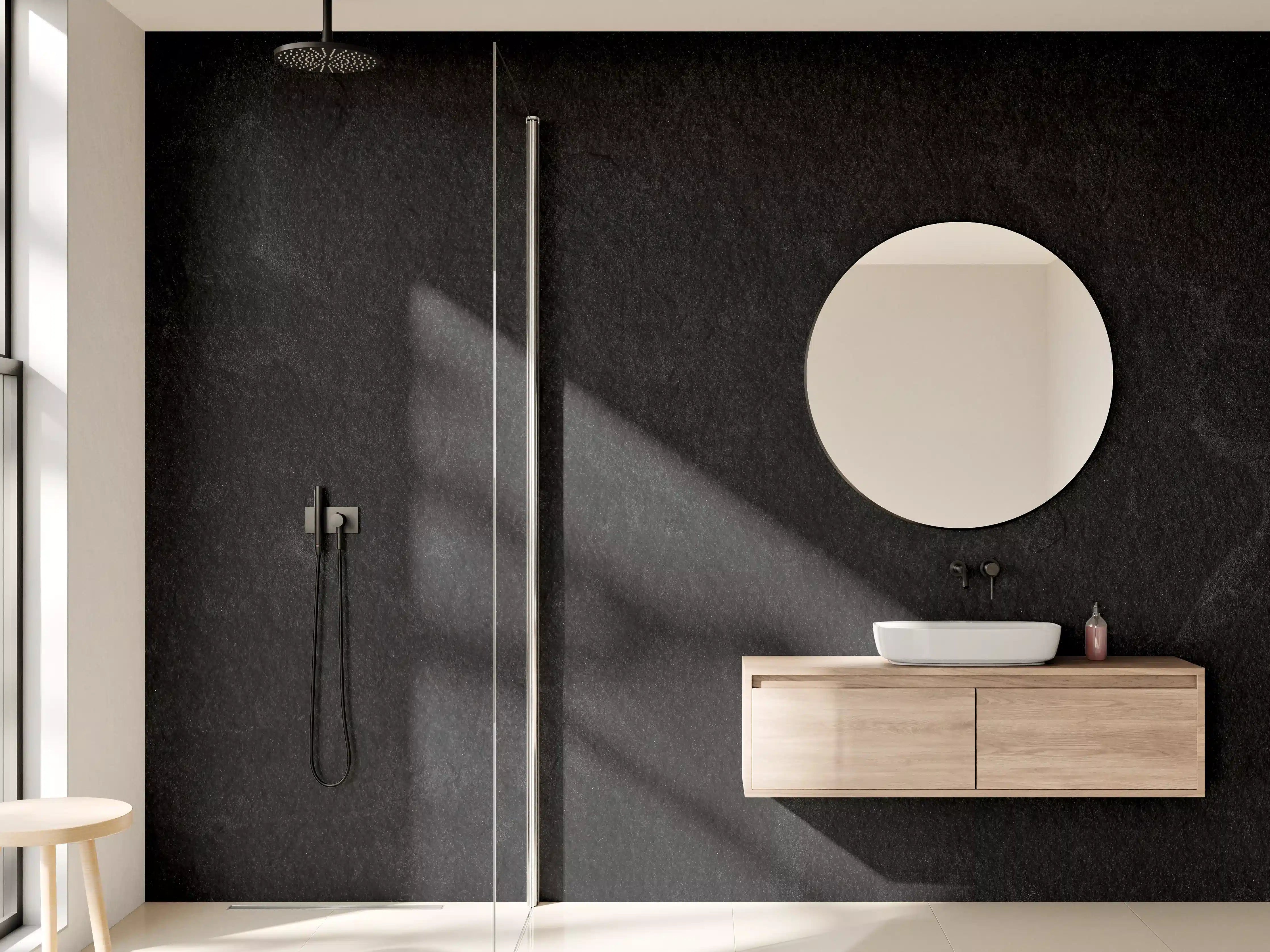 Wandverkleidung Bad - Dunkel schwarzer Zement