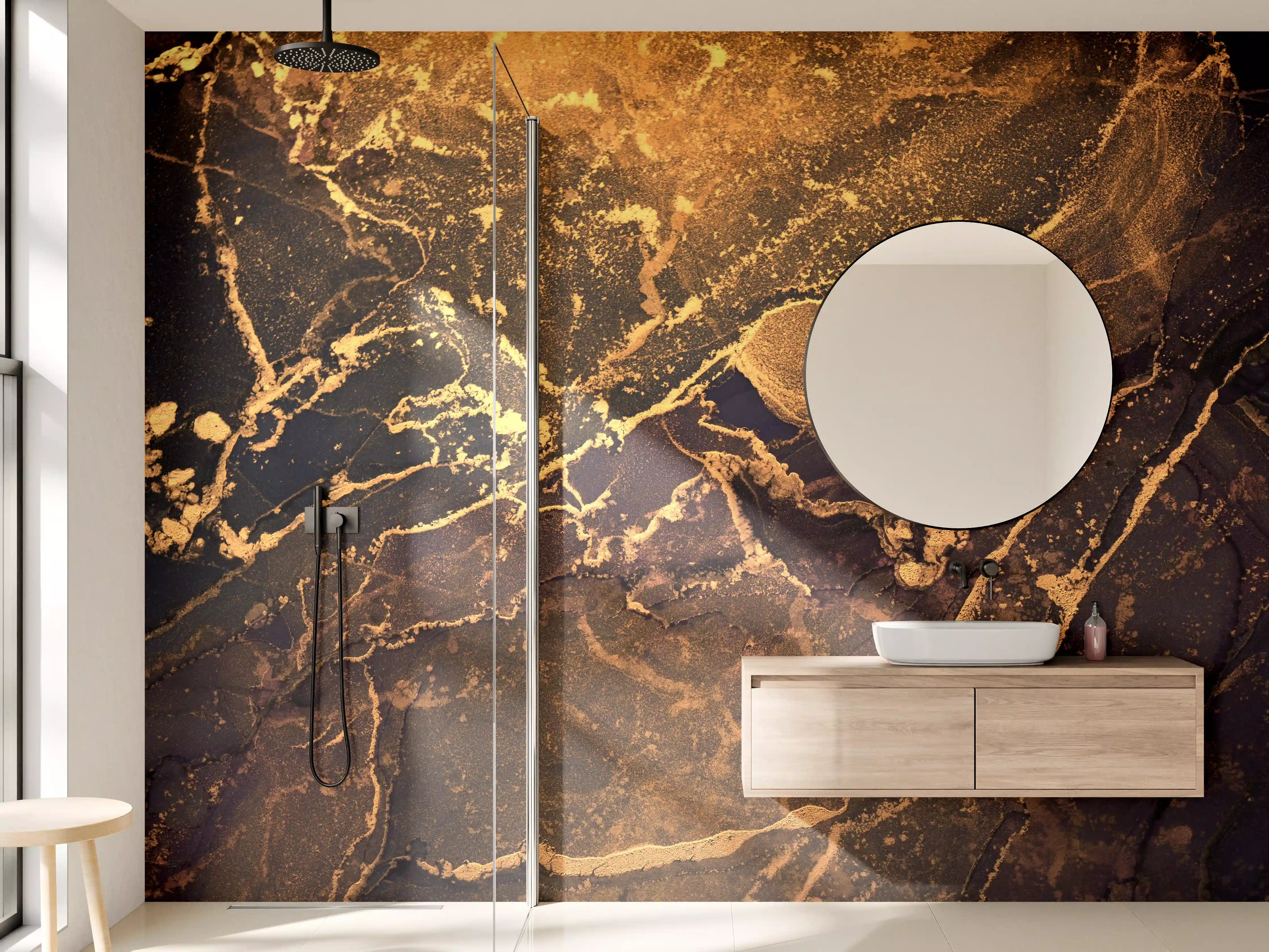 Wandverkleidung Bad - Dunkle Tinte mit Goldelementen