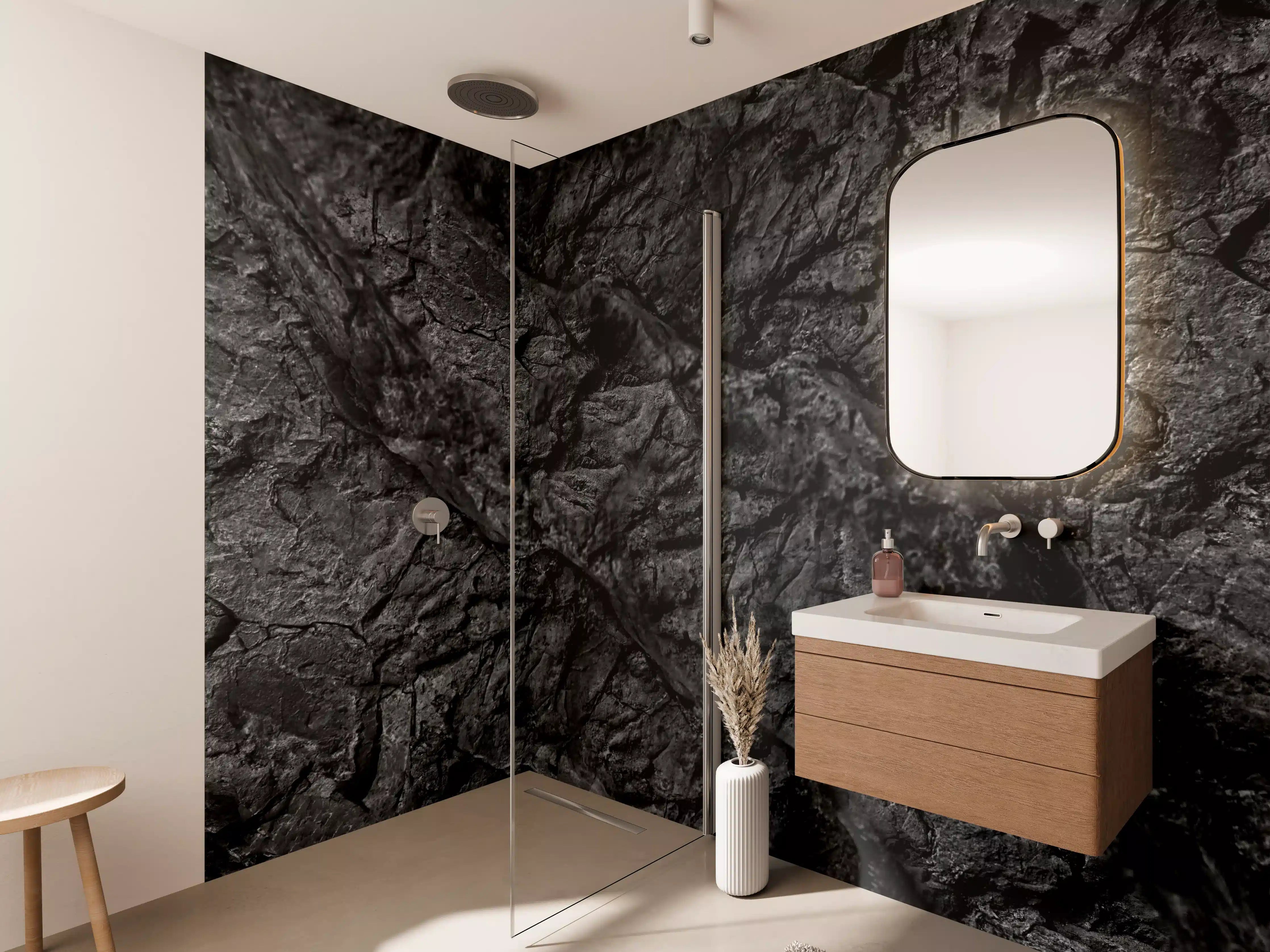 Wandverkleidung Bad - Dunkle, strukturierte Felsoberfläche