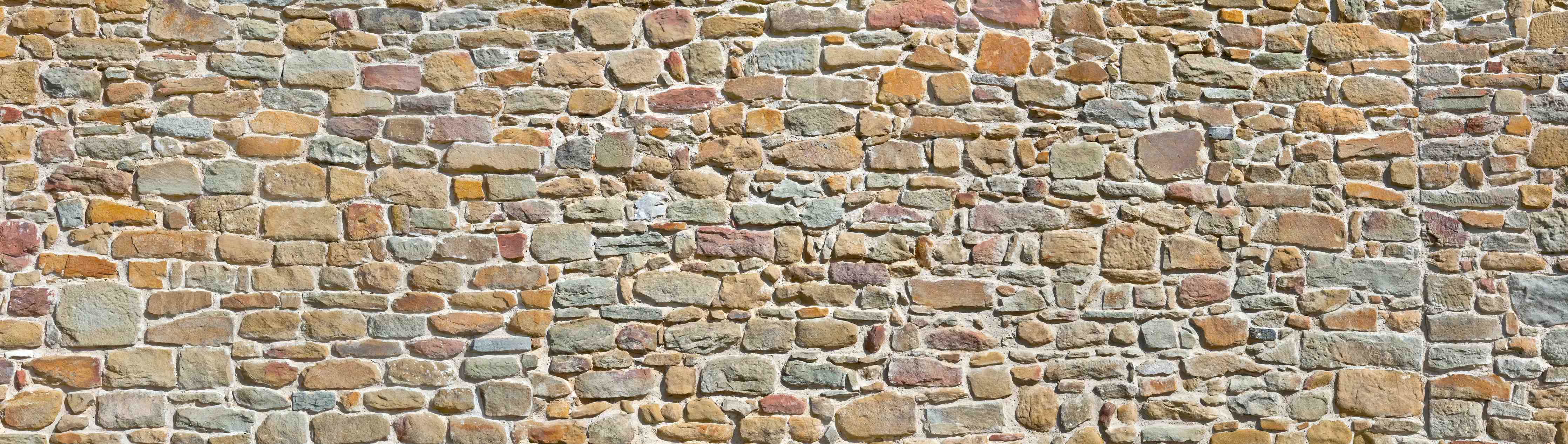 Wandverkleidung Bad-Edle Grauwand mit weißen Akzenten