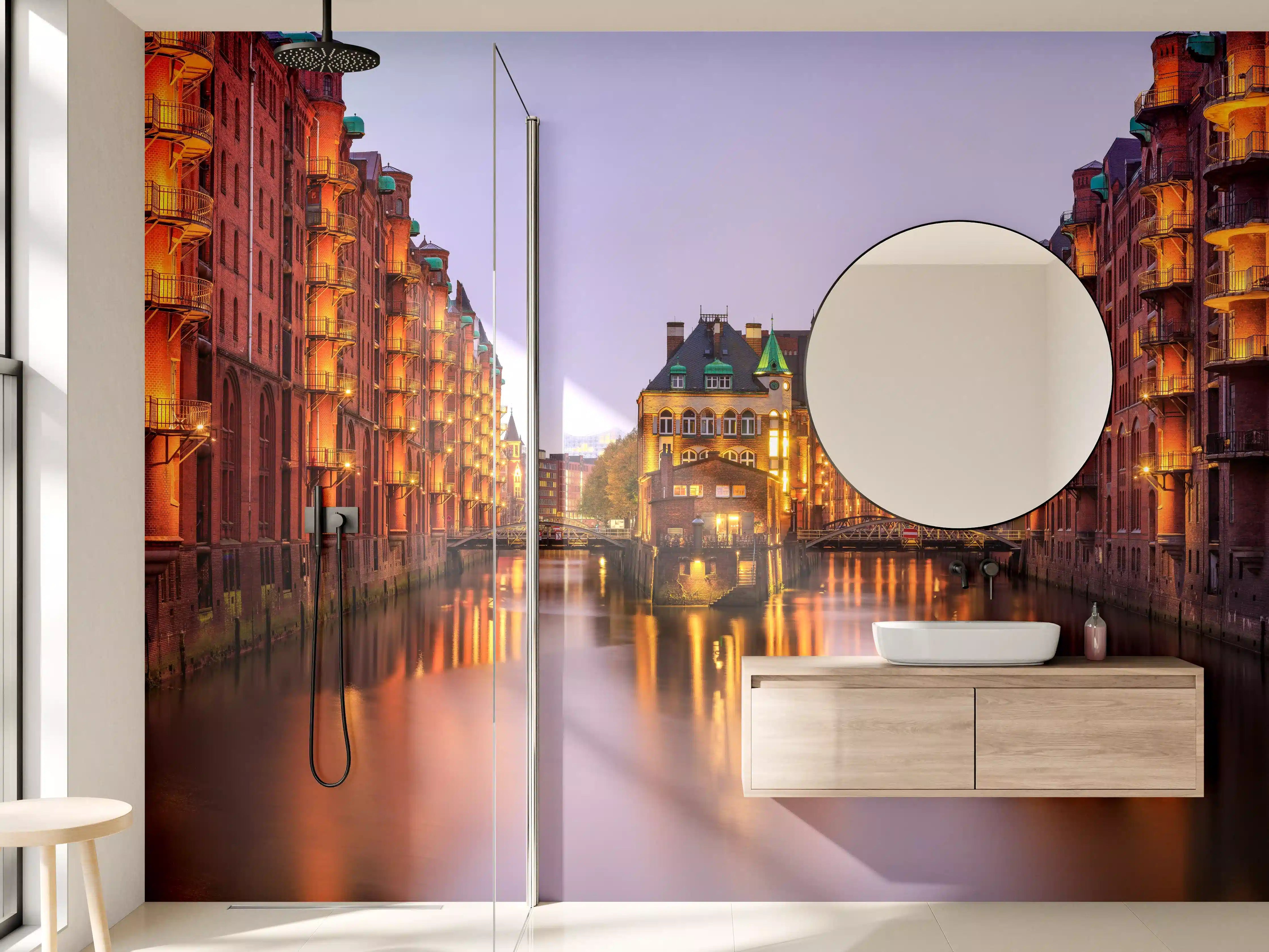 Wandverkleidung Bad - Elbe Hamburg im Nacht
