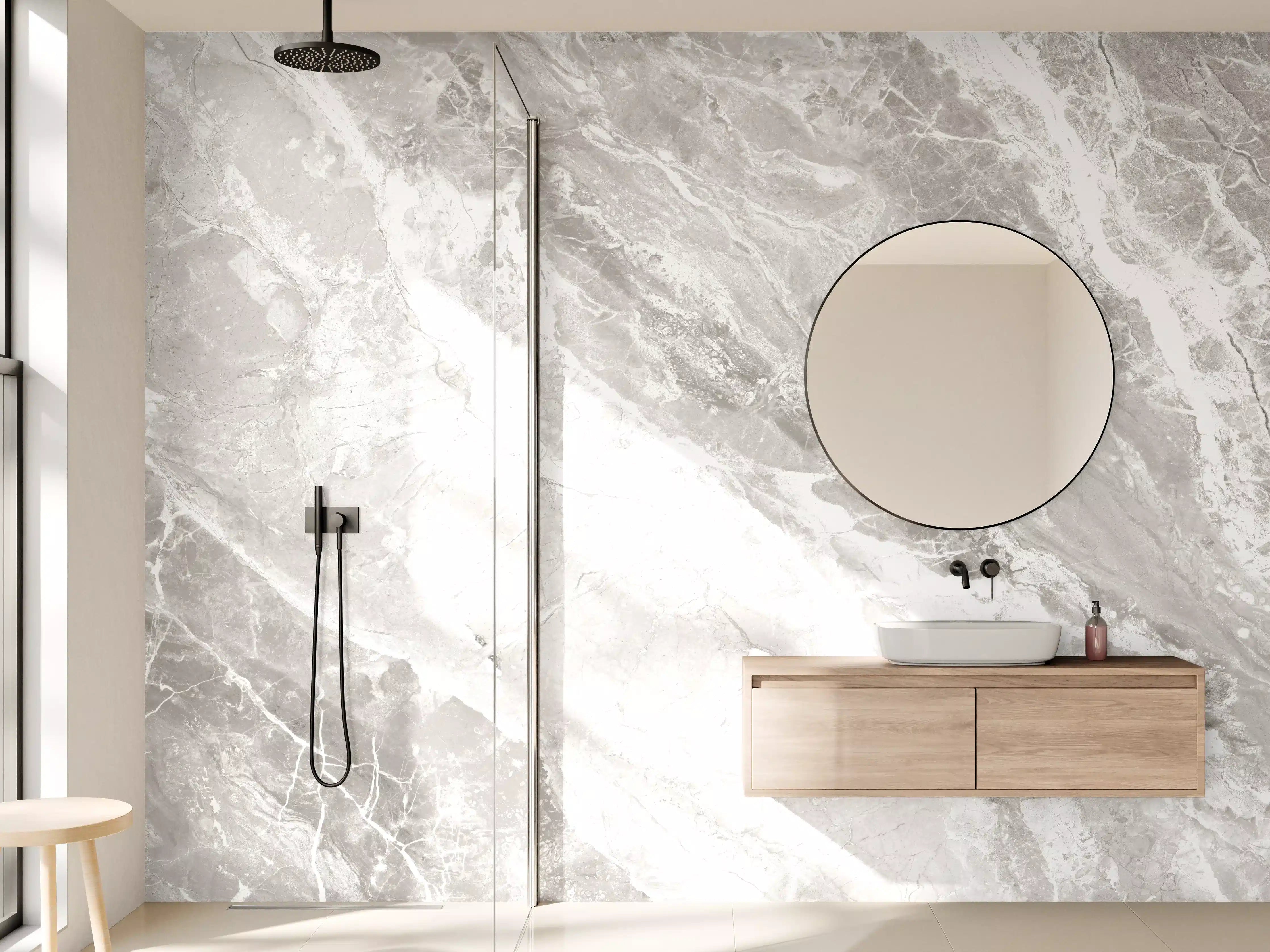 Wandverkleidung Bad - Elegante Grauwhite Marmor-Optik