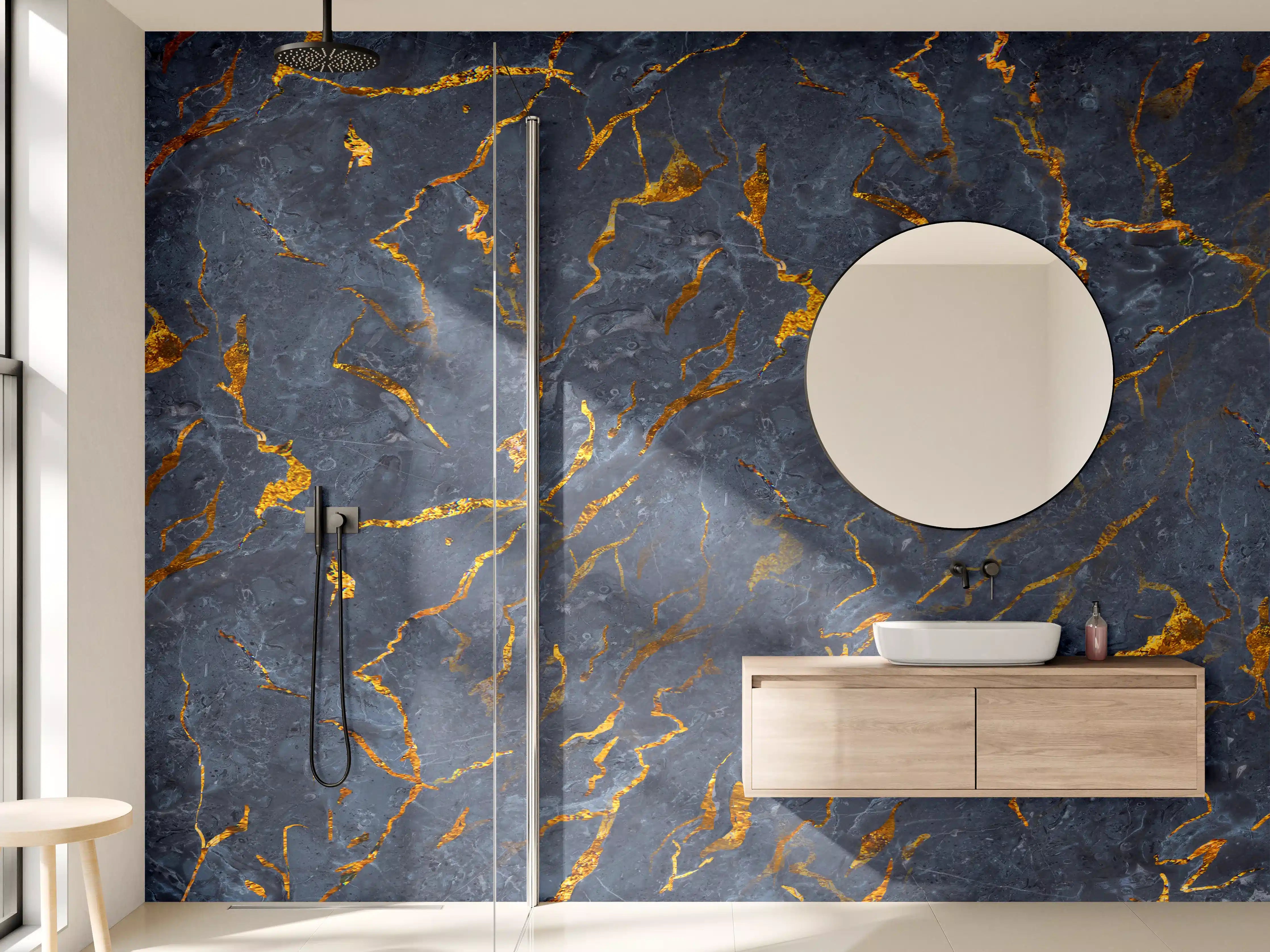 Wandverkleidung Bad - Elegante Marmor-Grau-Gold Akzente