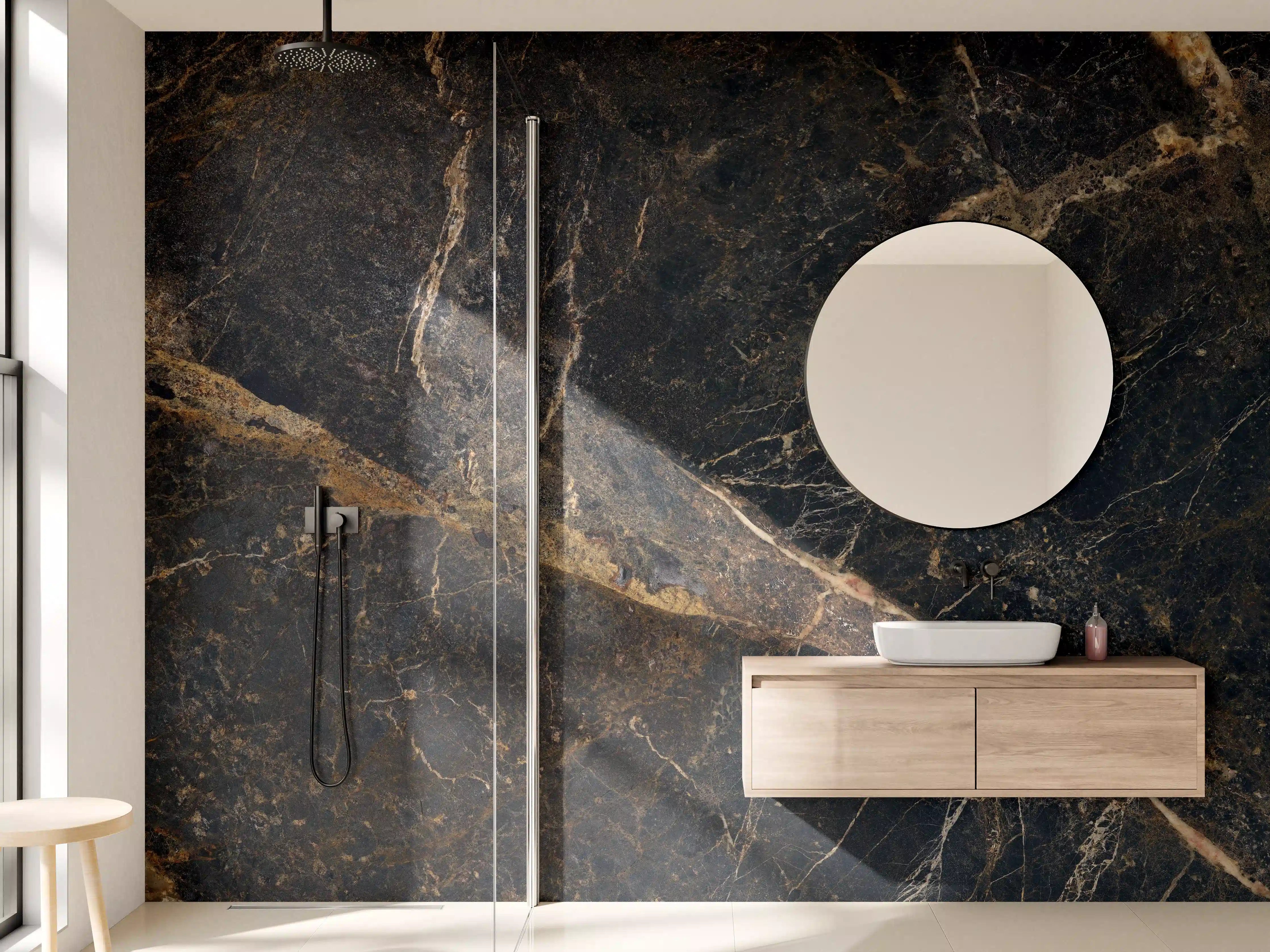 Wandverkleidung Bad - Elegante dunkle Marmor-Optik