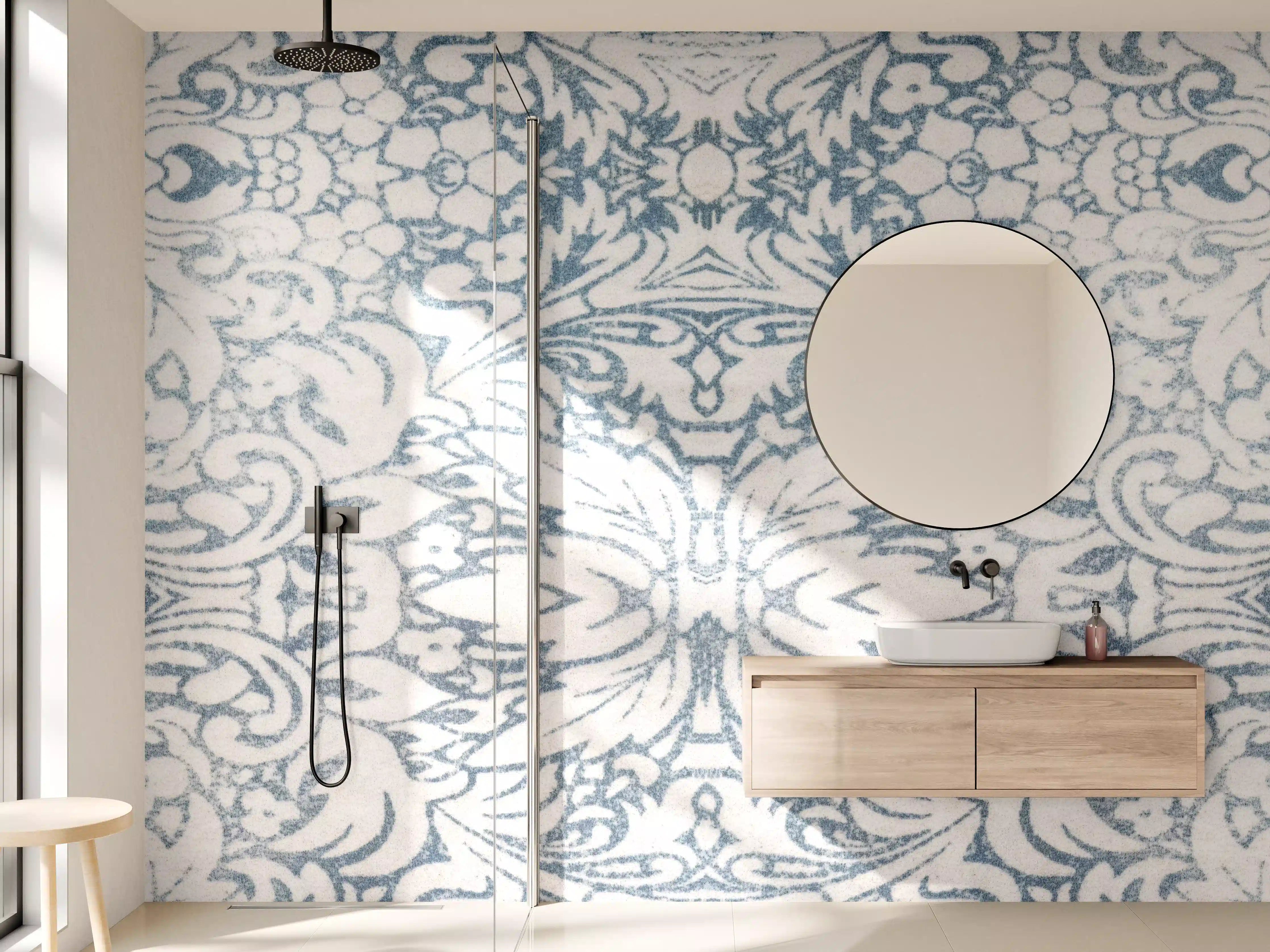 Wandverkleidung Bad - Elegantes Blau-Weiß-Muster