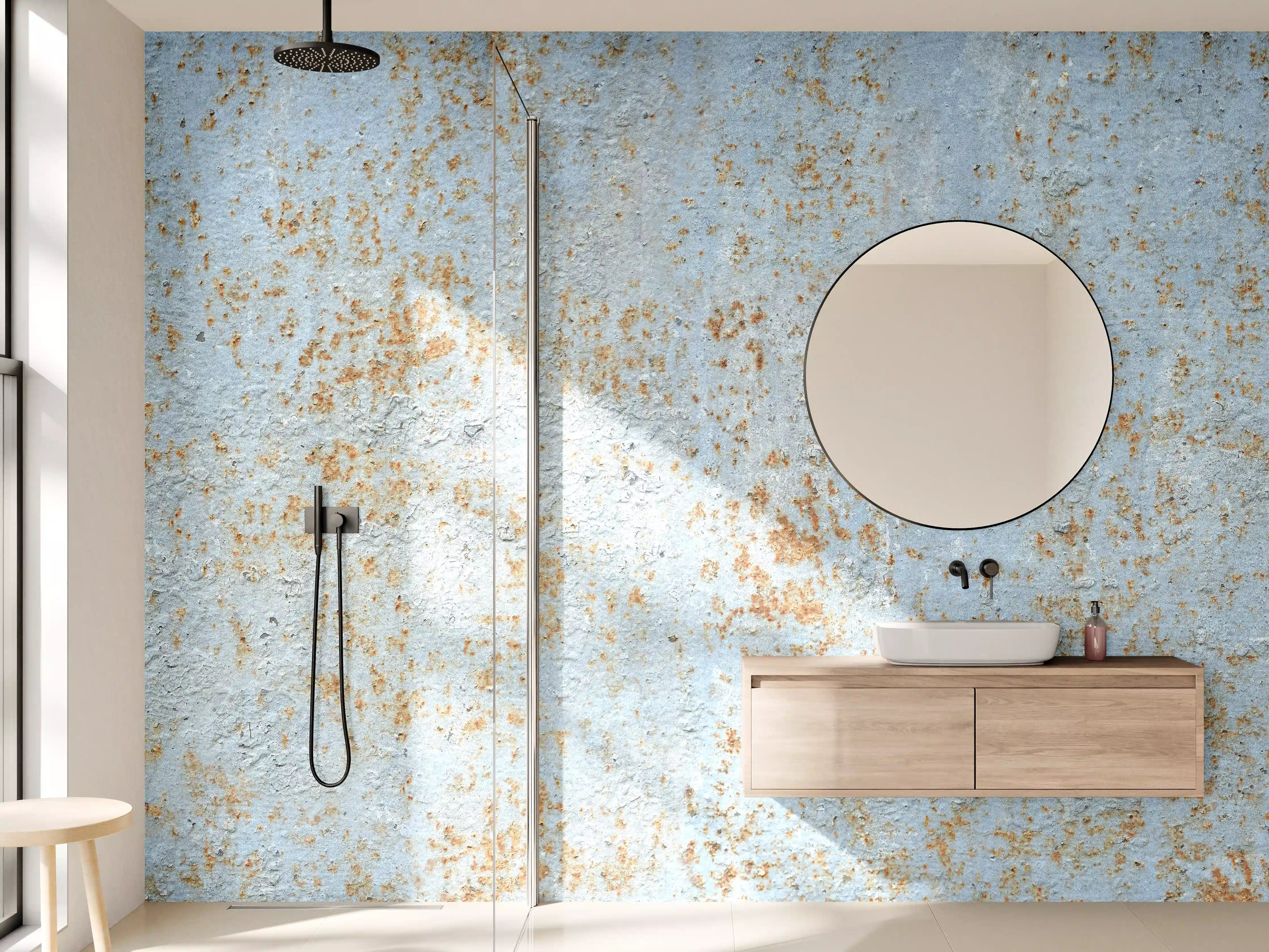 Wandverkleidung Bad - Farbflocken auf rostigem Metallblech