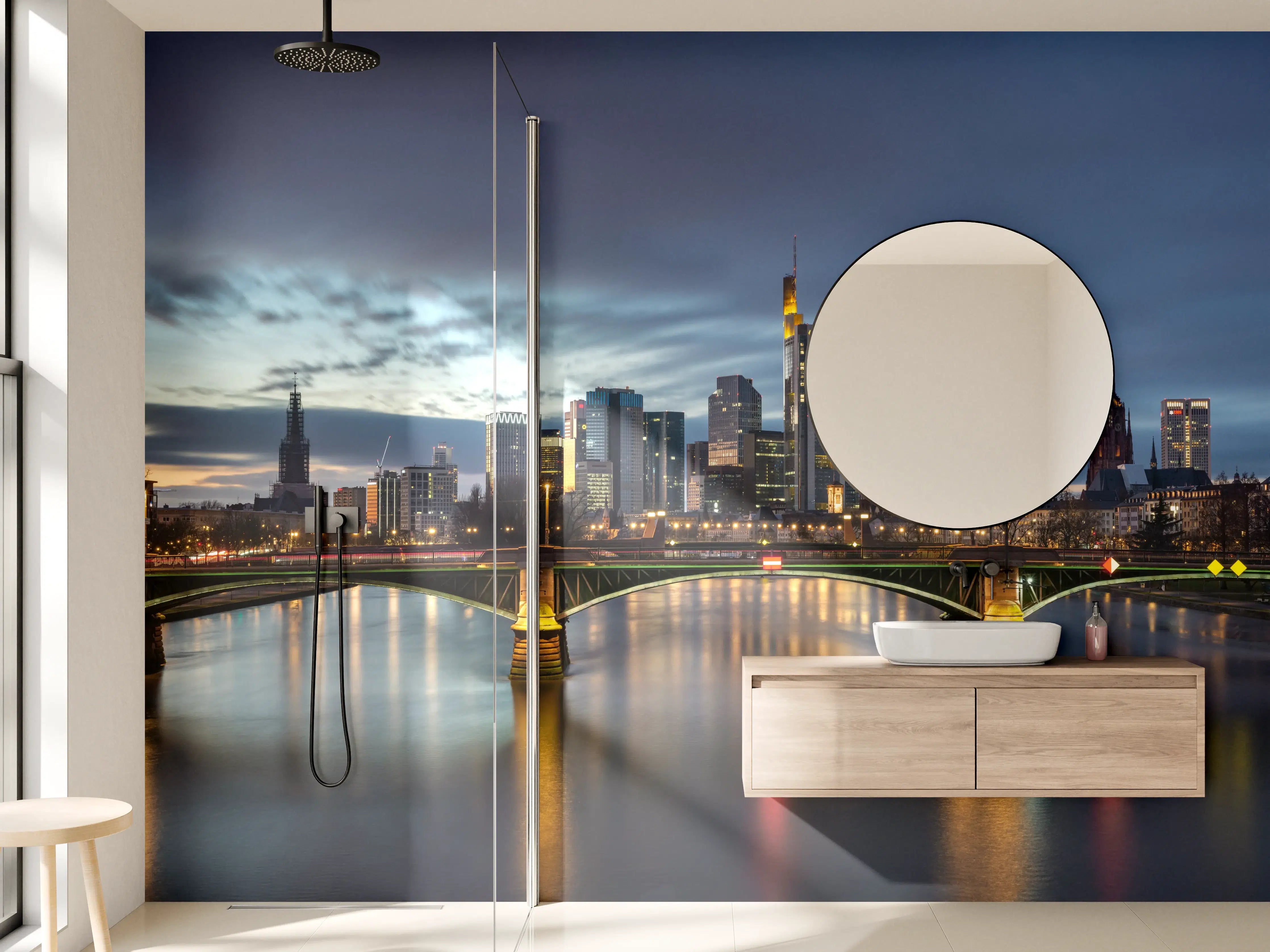 Wandverkleidung Bad - Flussansicht in der Dämmerung von Frankfurt