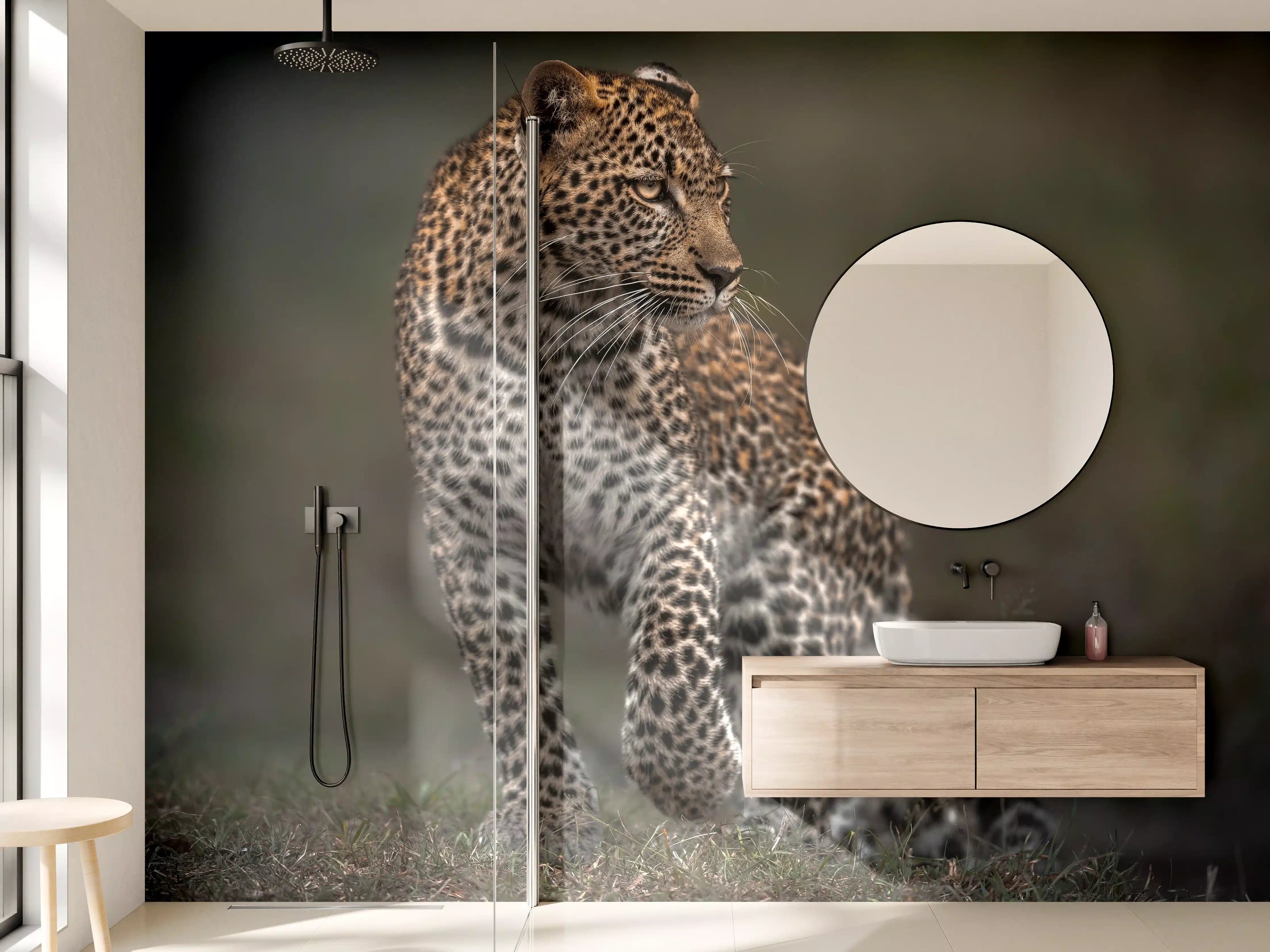 Wandverkleidung Bad - Fokussierter Leopard - Savanne
