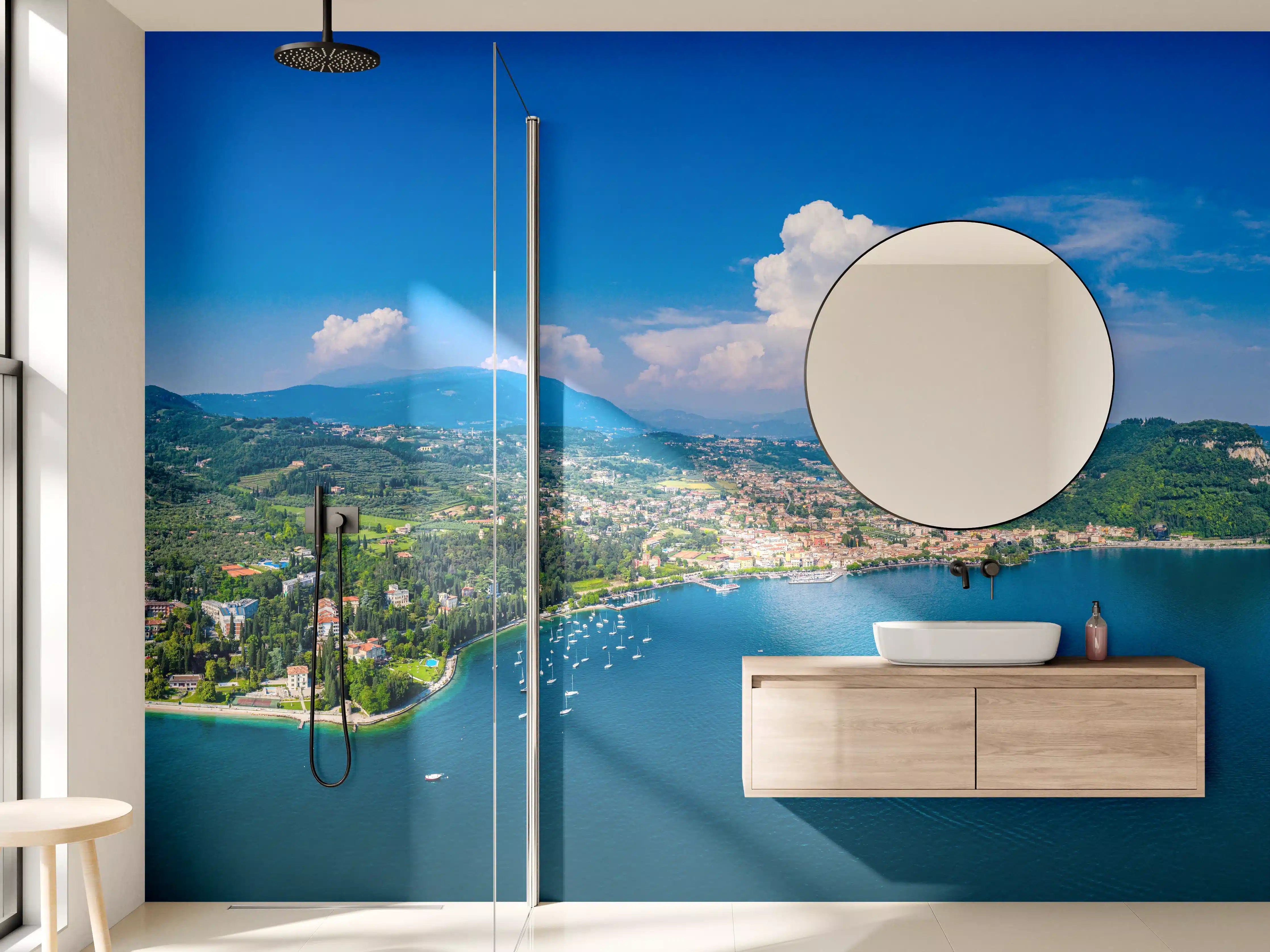 Wandverkleidung Bad - Gardasee Panorama Blau-Grün