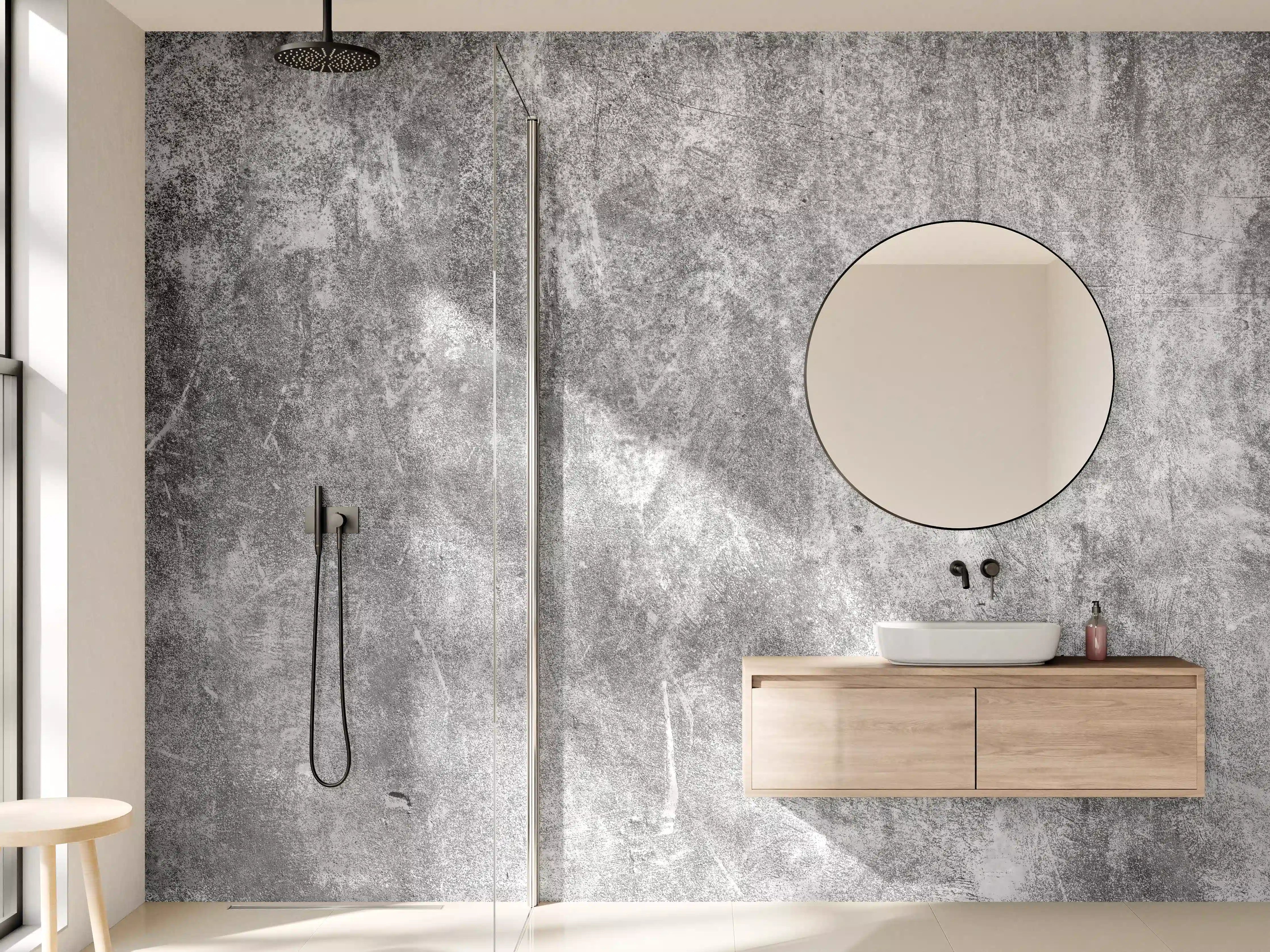 Wandverkleidung Bad - Graue Betontextur mit rostigem Look