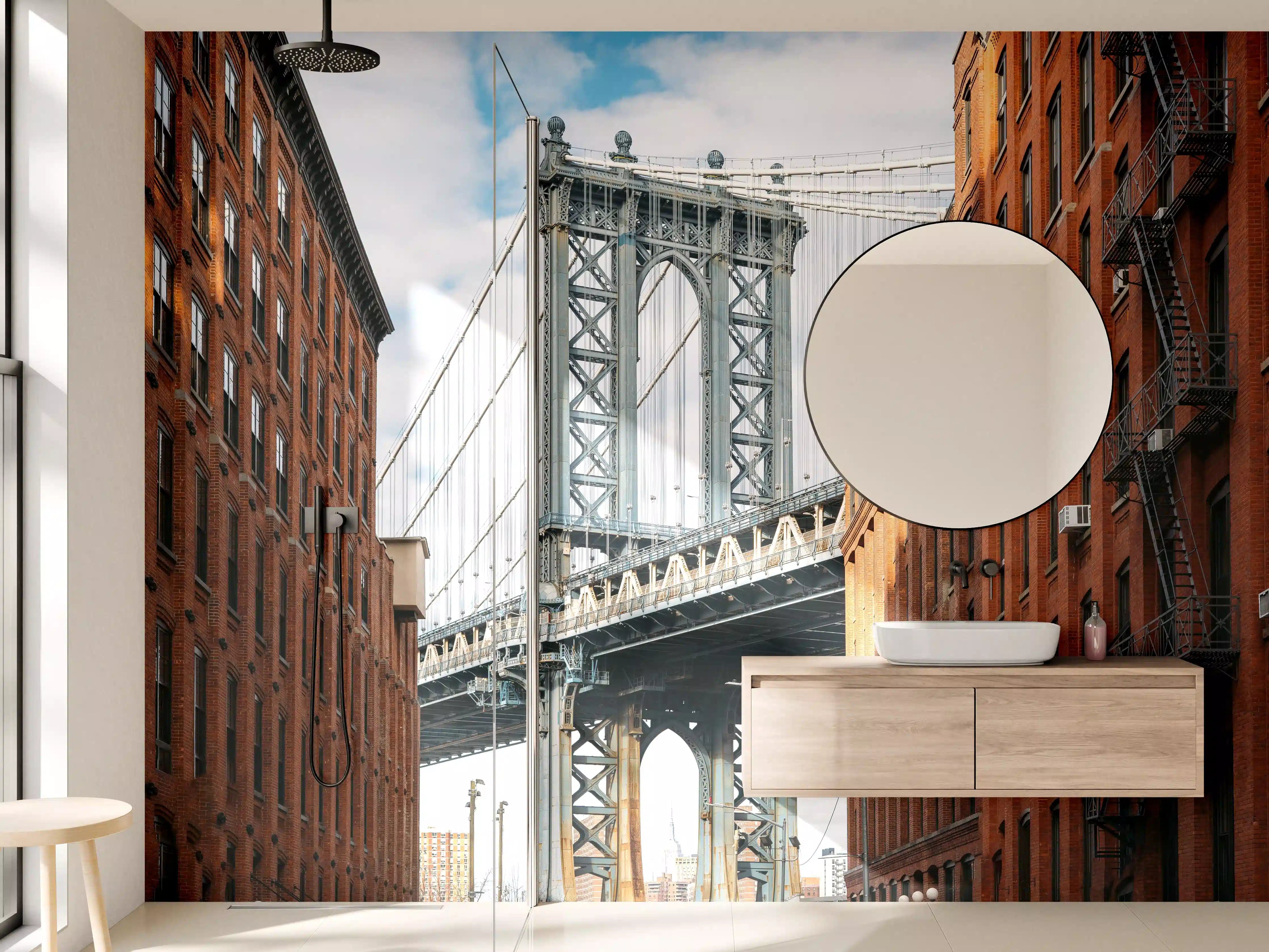 Wandverkleidung Bad - Graue Brücke zwischen weißen Backsteinfassaden