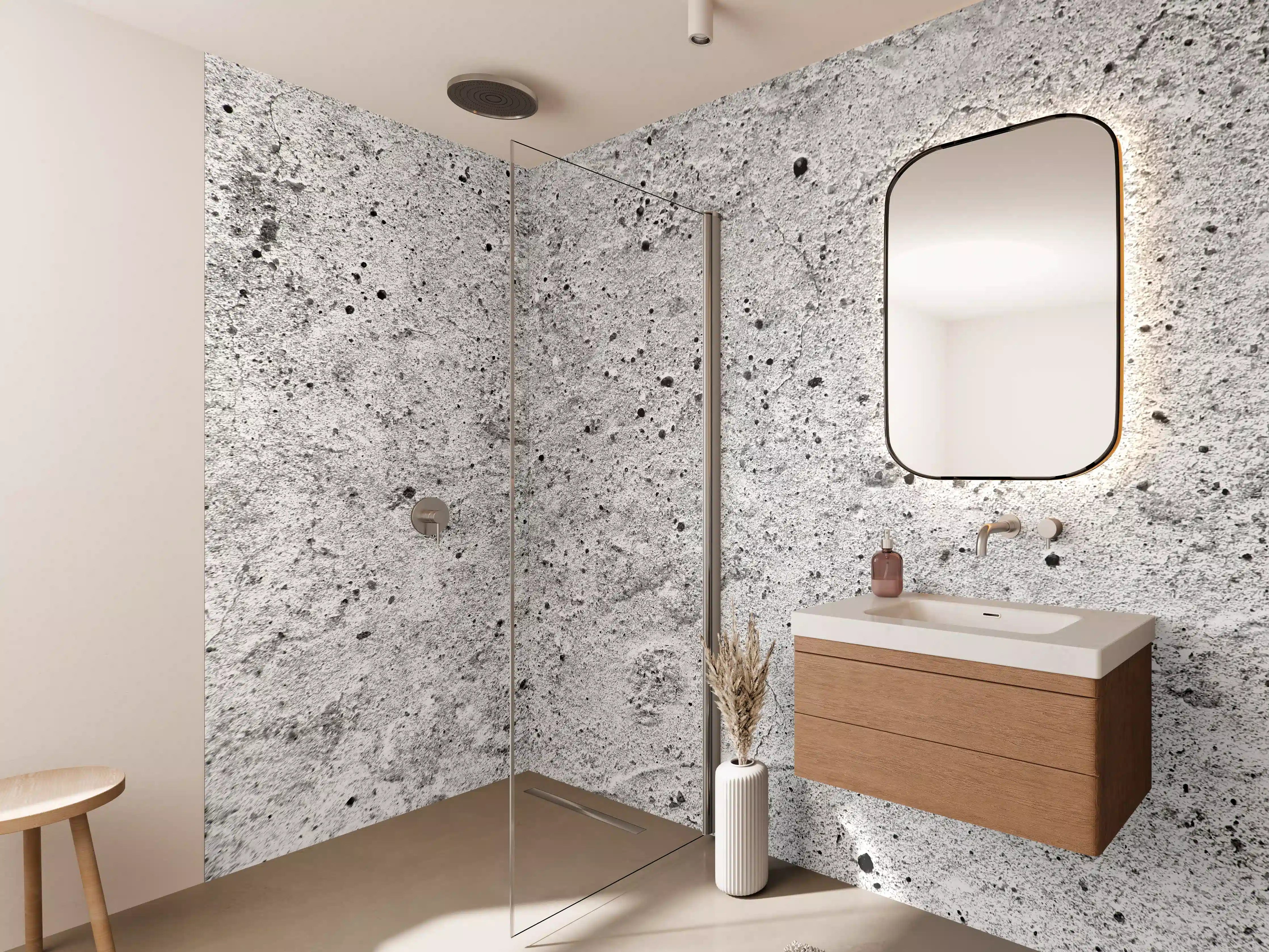 Wandverkleidung Bad - Grauer Beton mit Weißnuancen