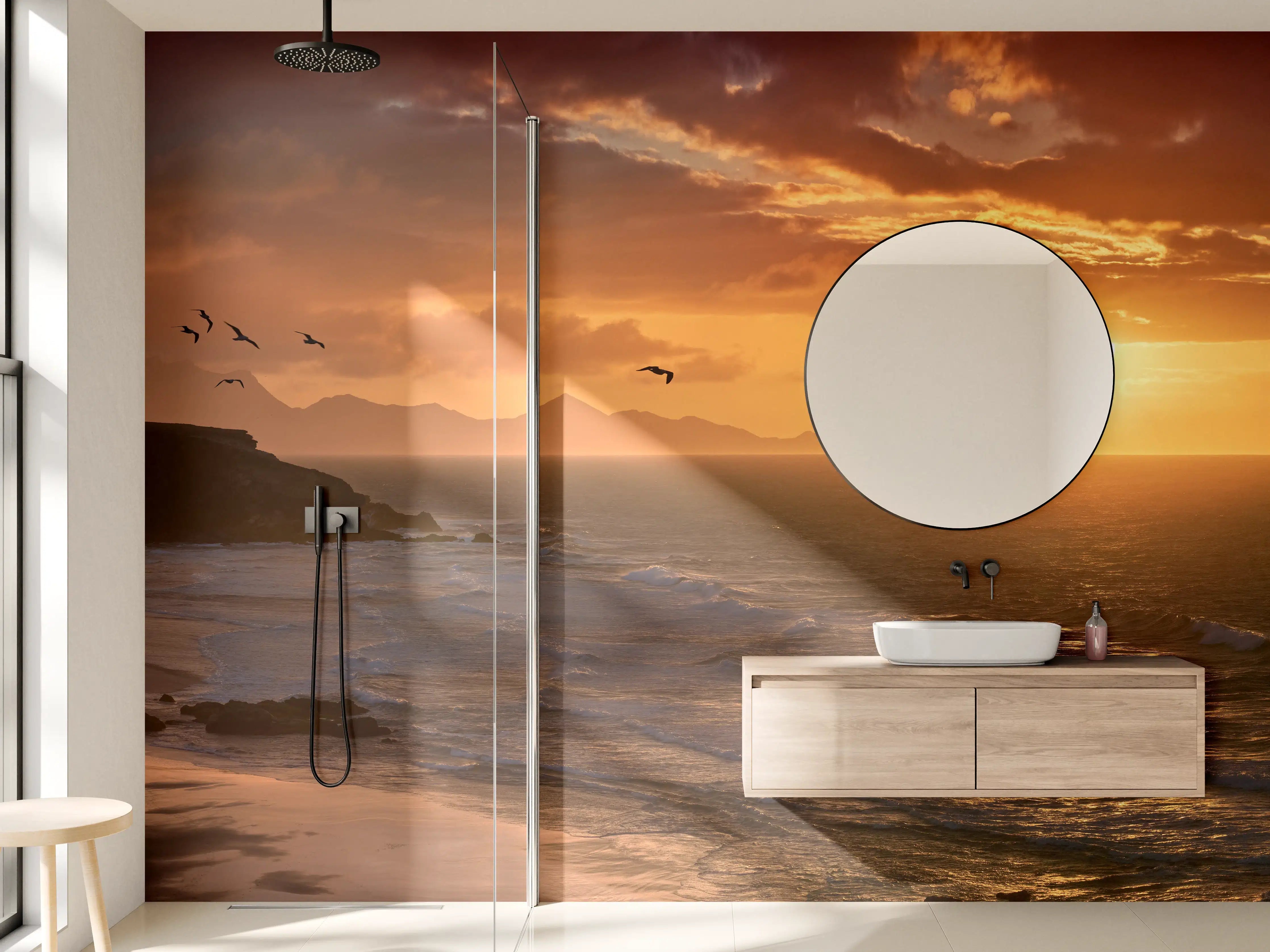 Wandverkleidung Bad - Grauer Leuchtturm im Sonnenlicht