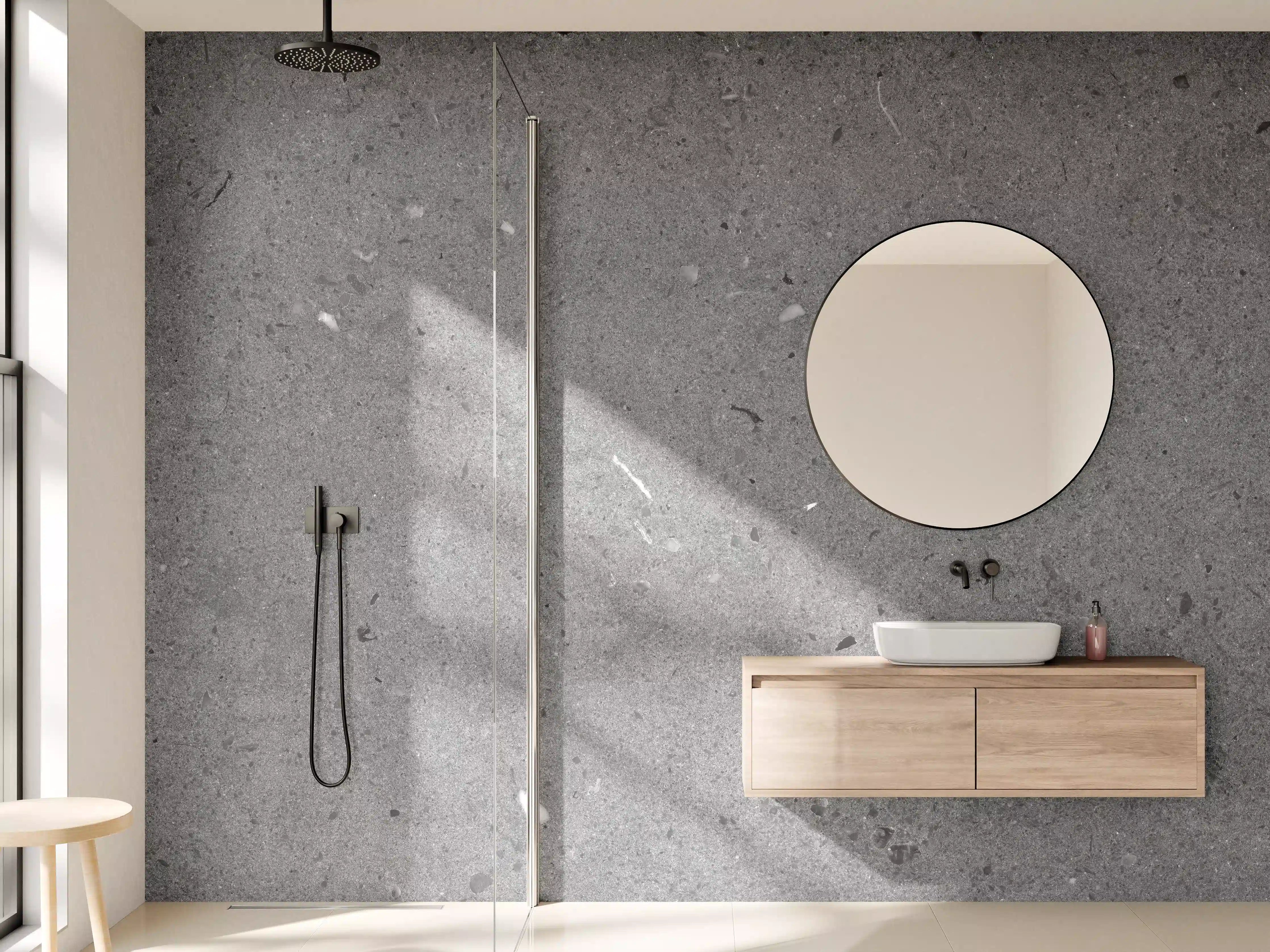 Wandverkleidung Bad - Grauer Marmor im Asphaltdesign