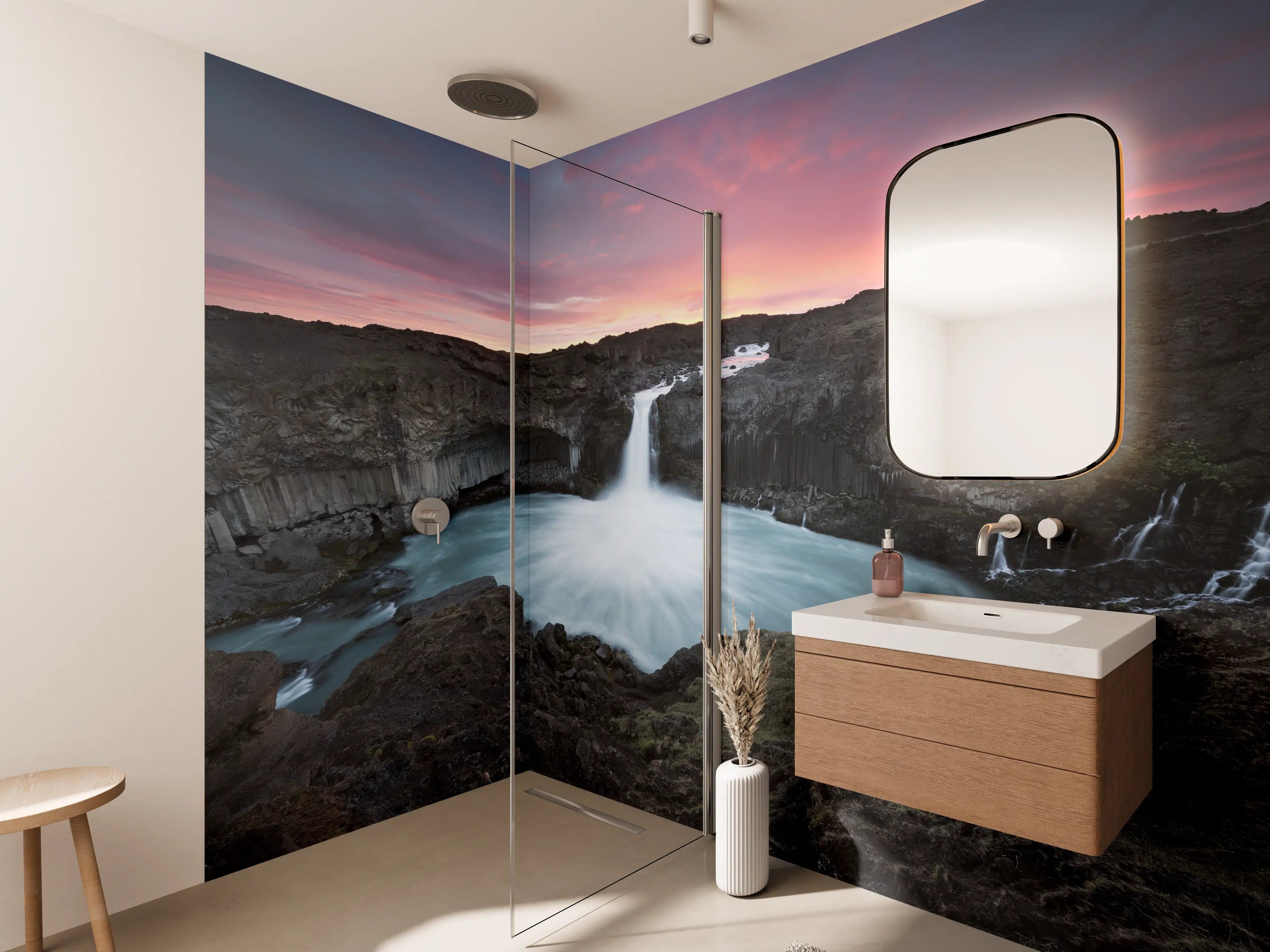 Wandverkleidung Bad - Graues Wasserfall im Abendlicht