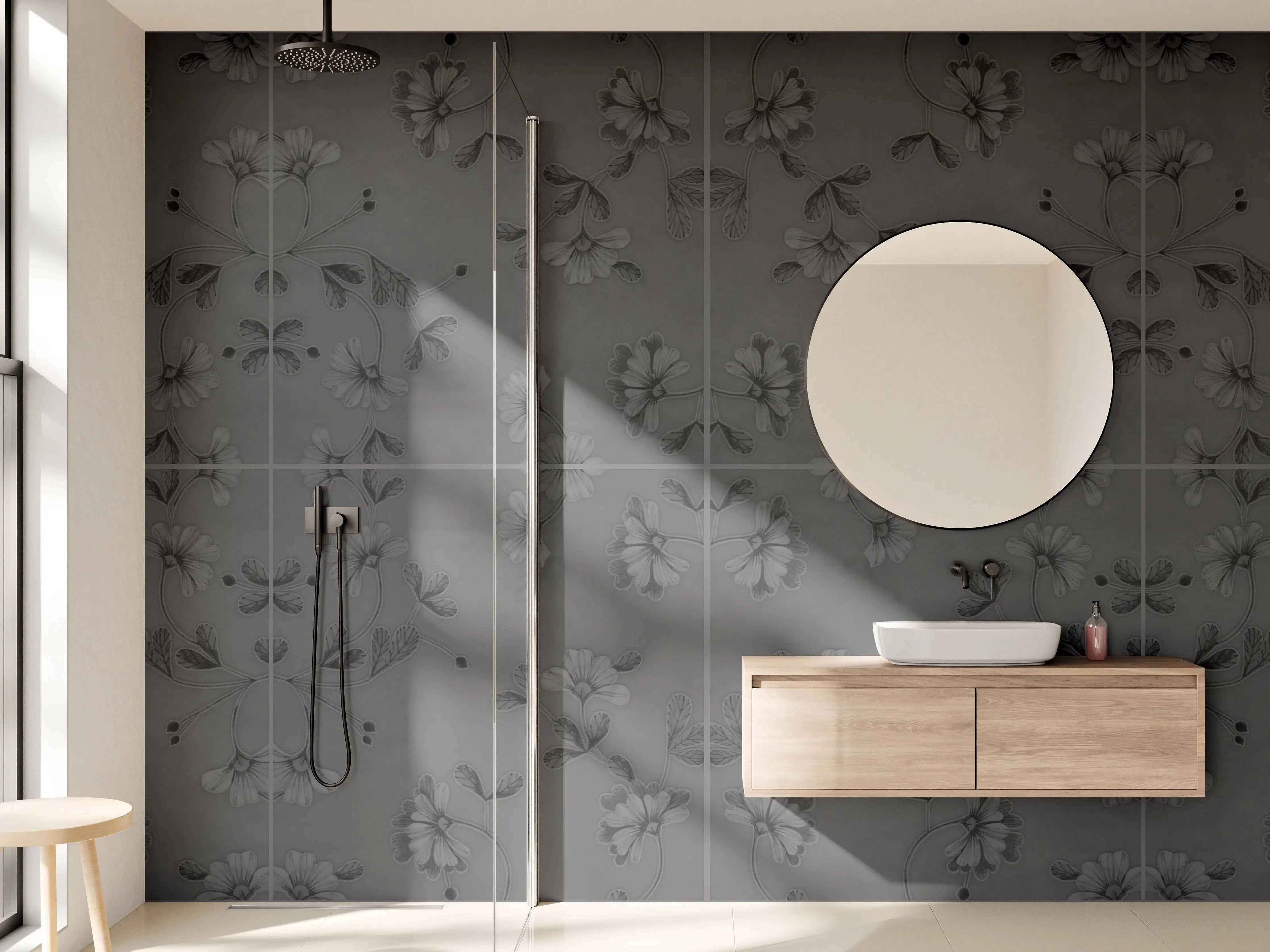 Wandverkleidung Bad - Hellgraue blumenförmige Fliesen