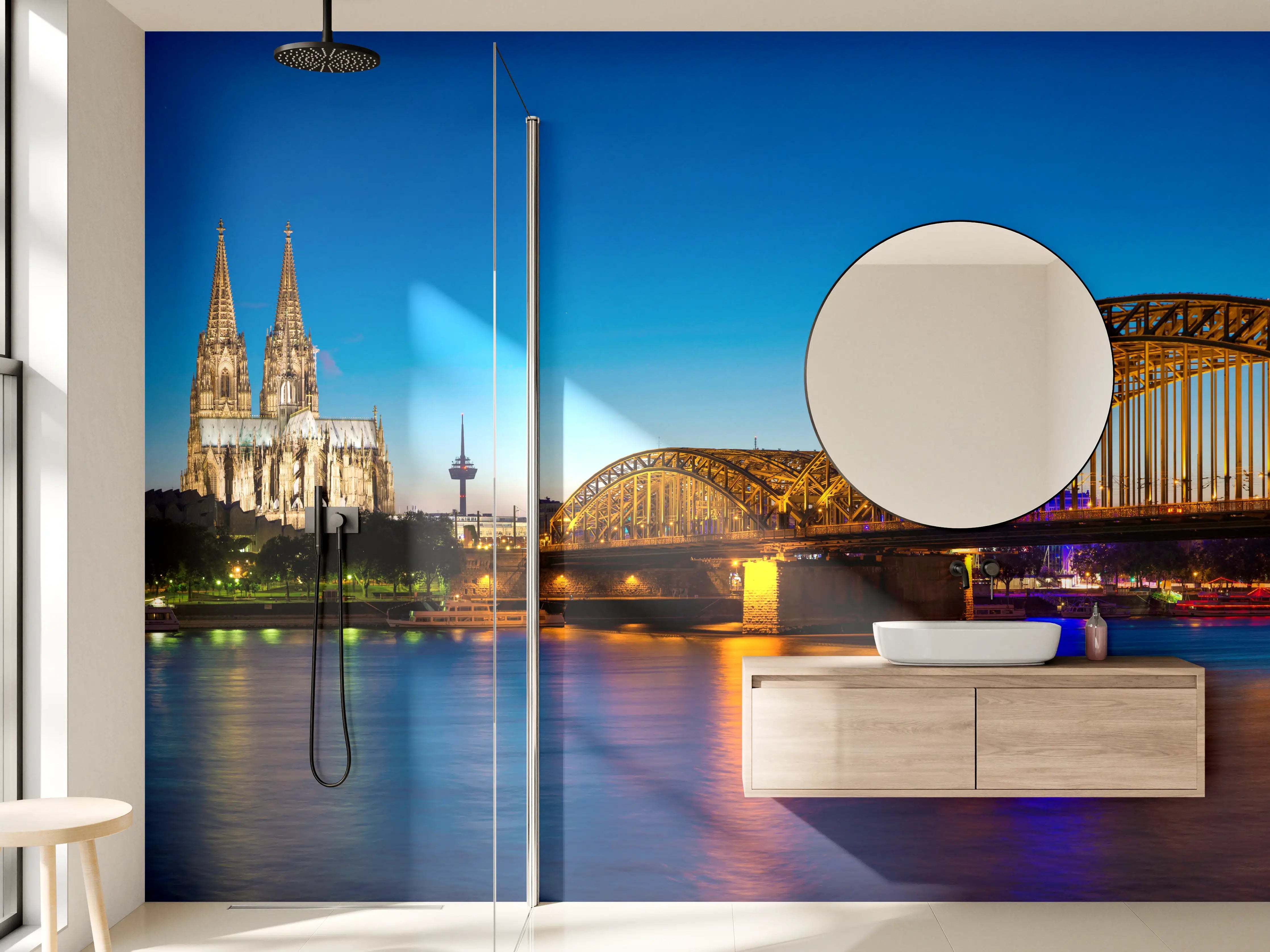 Wandverkleidung Bad - Hohenzollern Brücke Köln in der Nacht