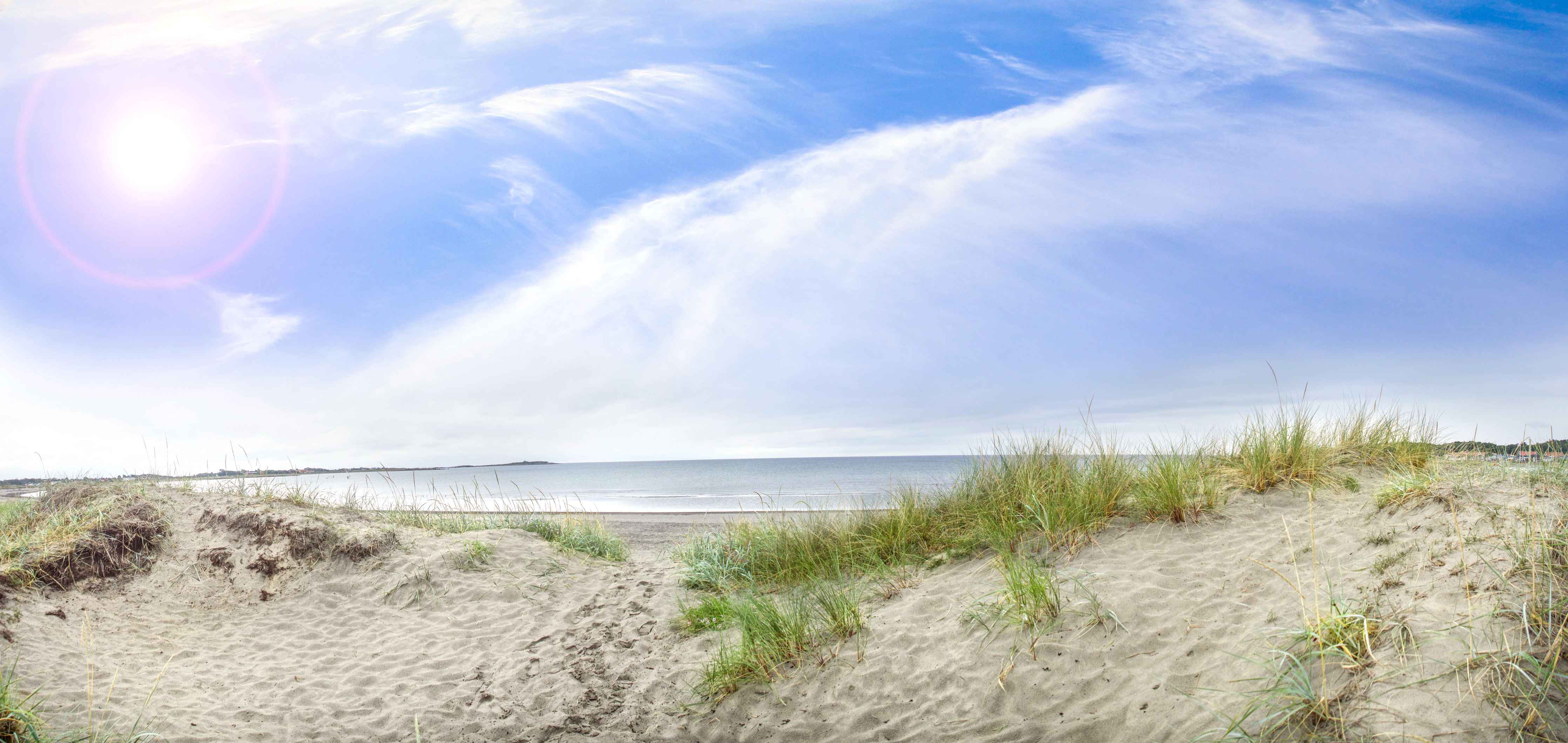 Wandverkleidung Bad-Idyllische Strandlandschaft mit Himmel und Meer