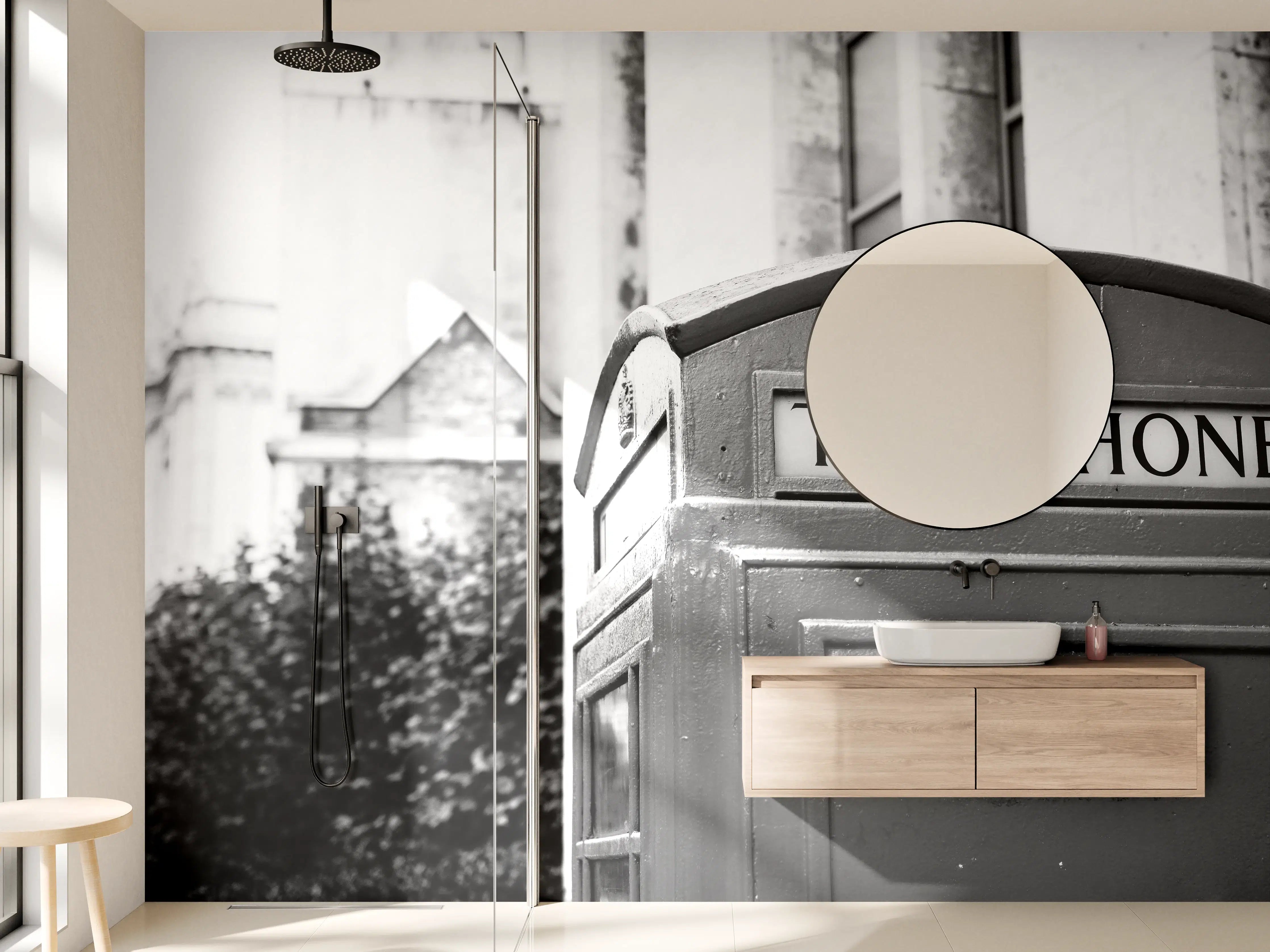 Wandverkleidung Bad - Klassische Telefonzelle in Schwarz-Weiß