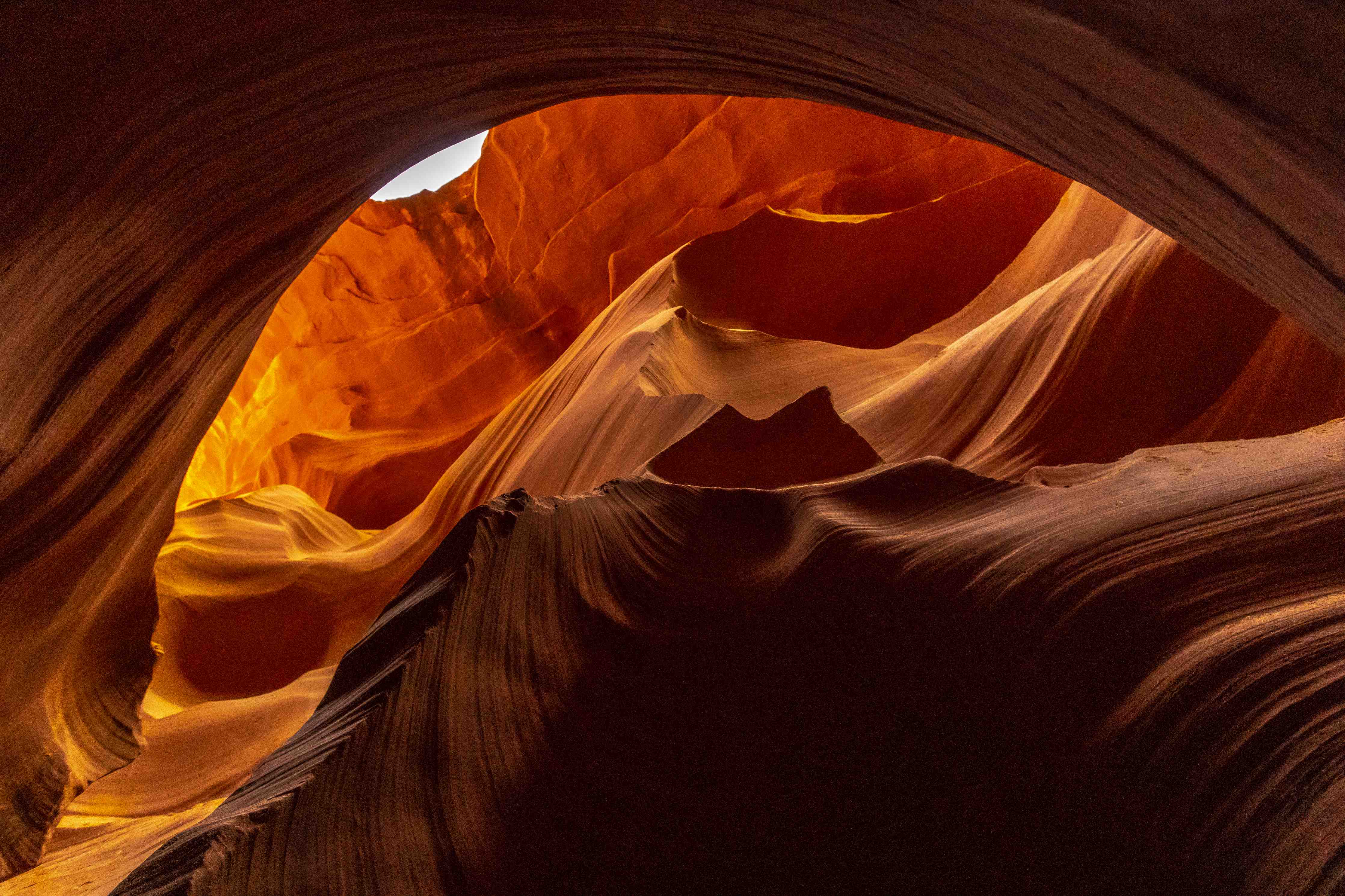 Wandverkleidung Bad-Leuchtende Felsformation in Slot Canyon