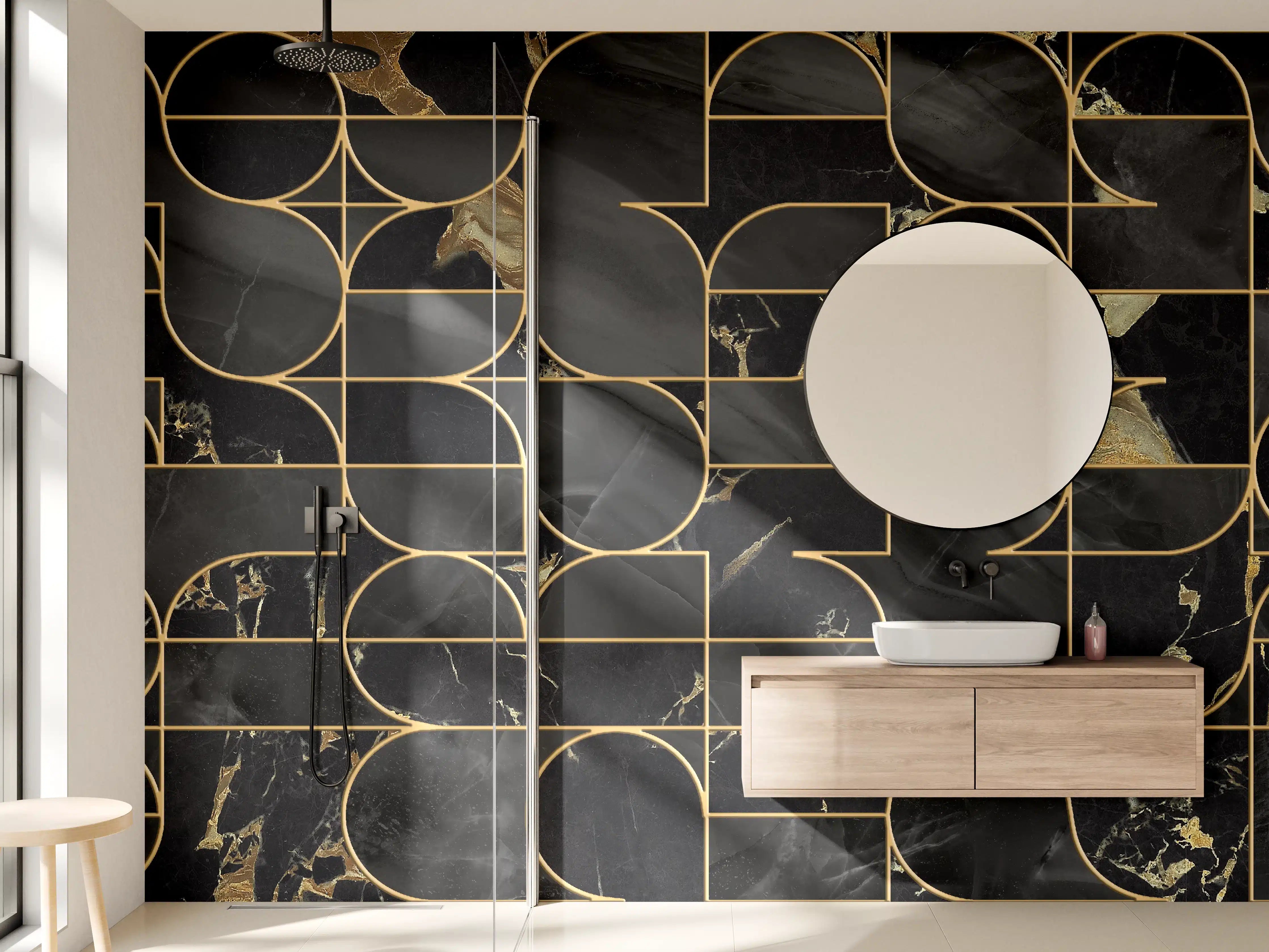 Wandverkleidung Bad - Luxuriöse schwarze Marmor-Textur mit Goldakzenten