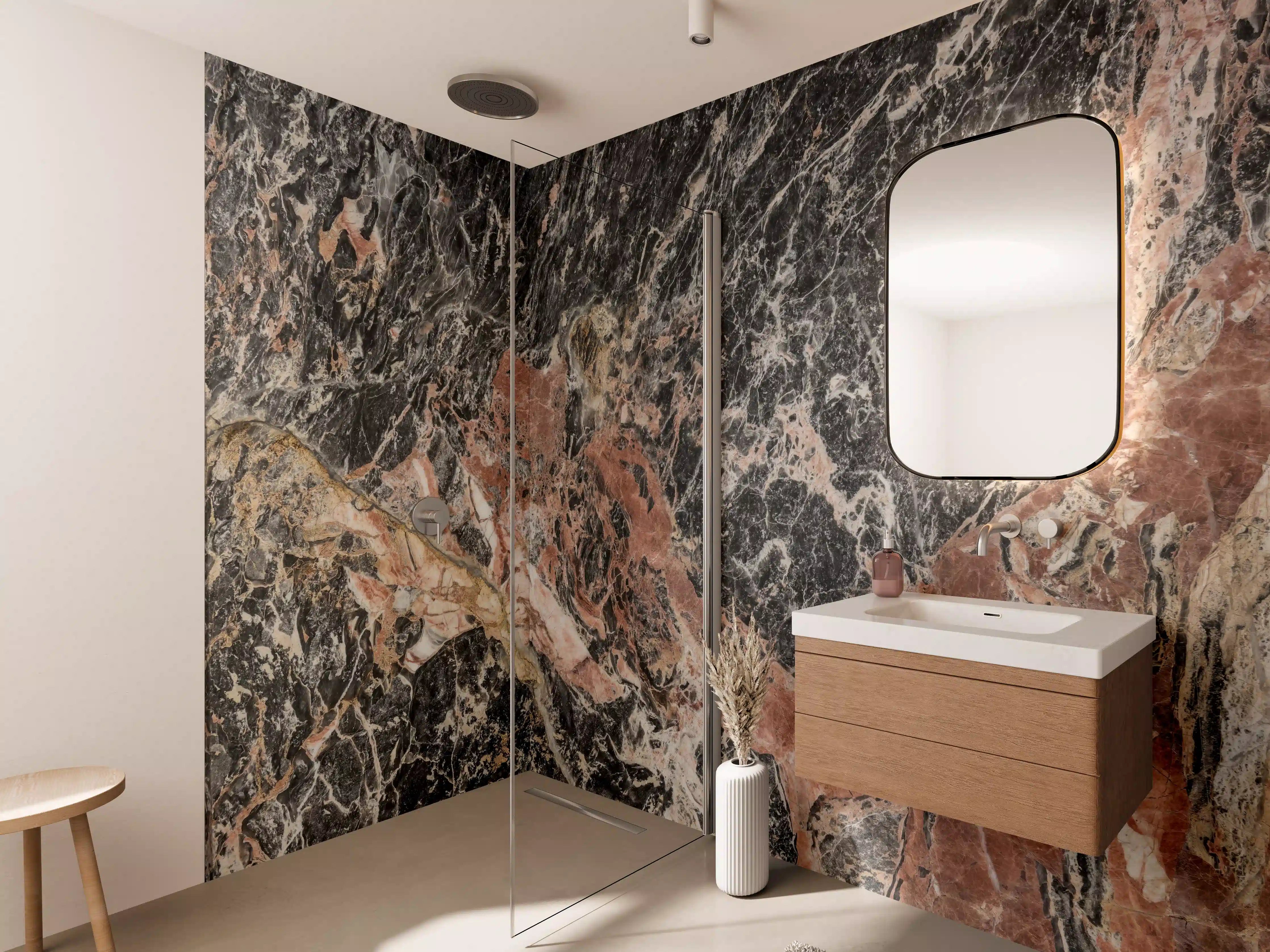 Wandverkleidung Bad - Marmorierte Farbvielfalt in warmen Tönen