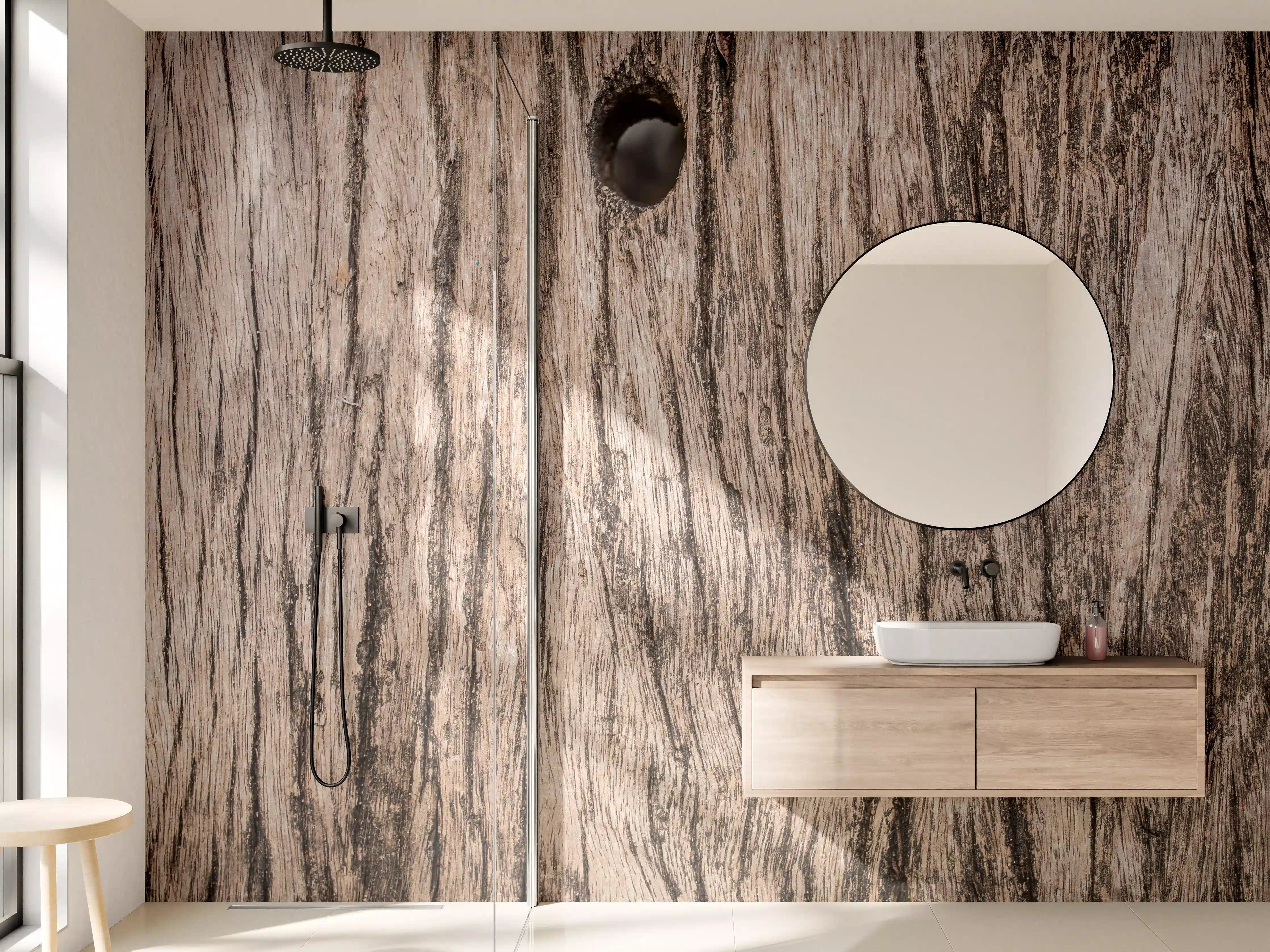 Wandverkleidung Bad - Natürliche Holzmaserung mit alternder Oberfläche