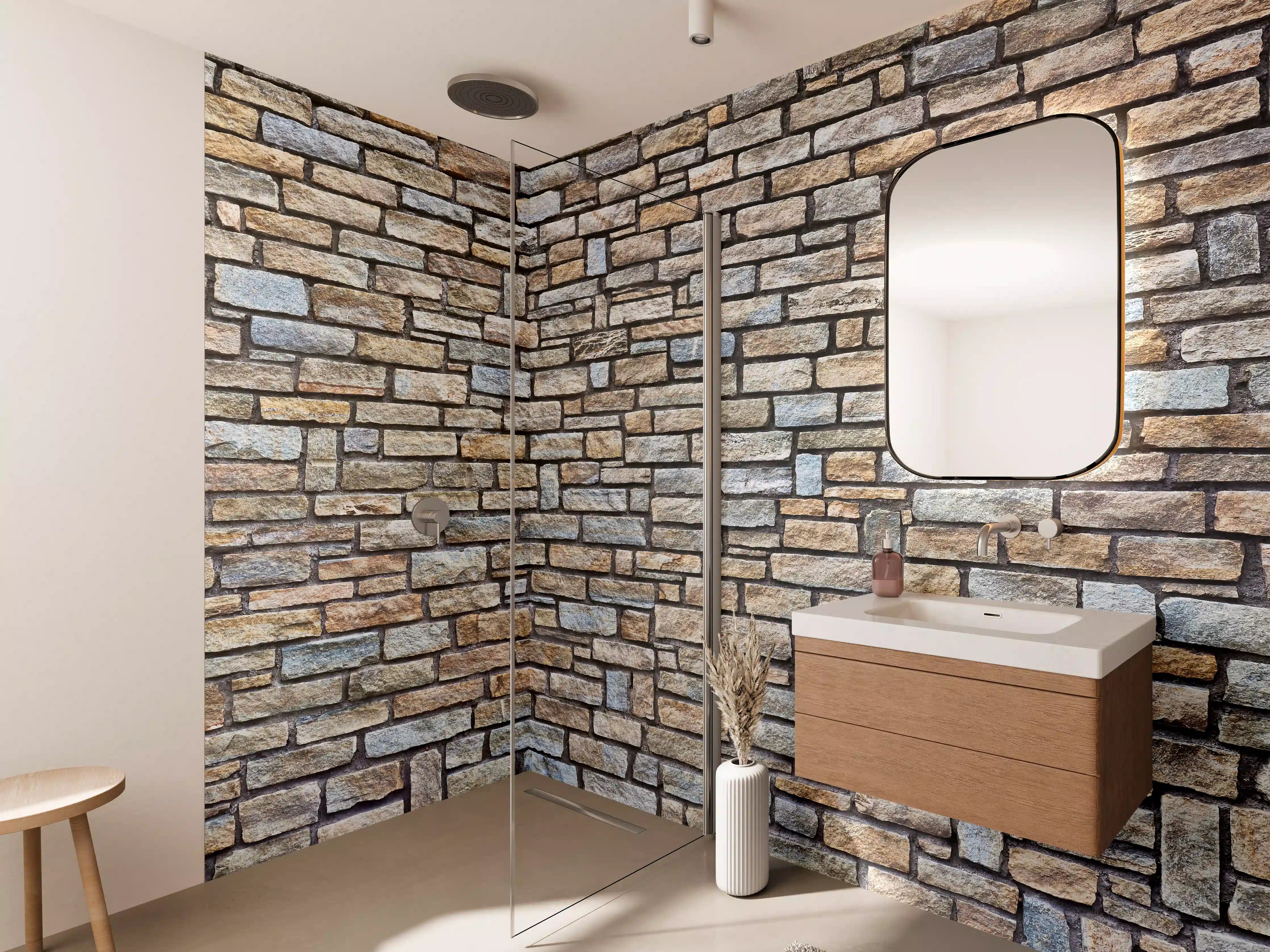 Wandverkleidung Bad - Naturstein Mauertextur mit warmen Erdtönen