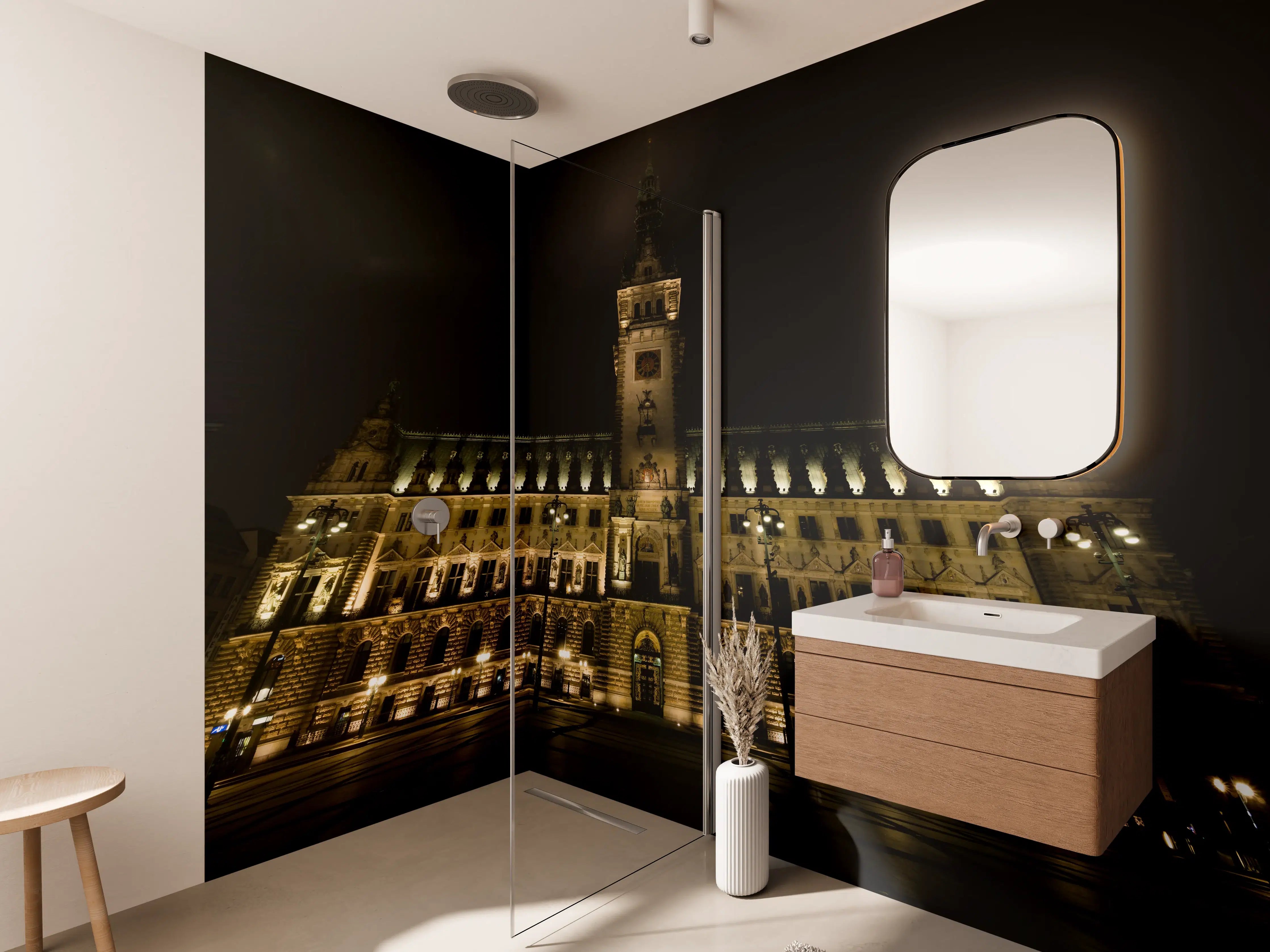 Wandverkleidung Bad - Rathaus Hamburg bei Nacht