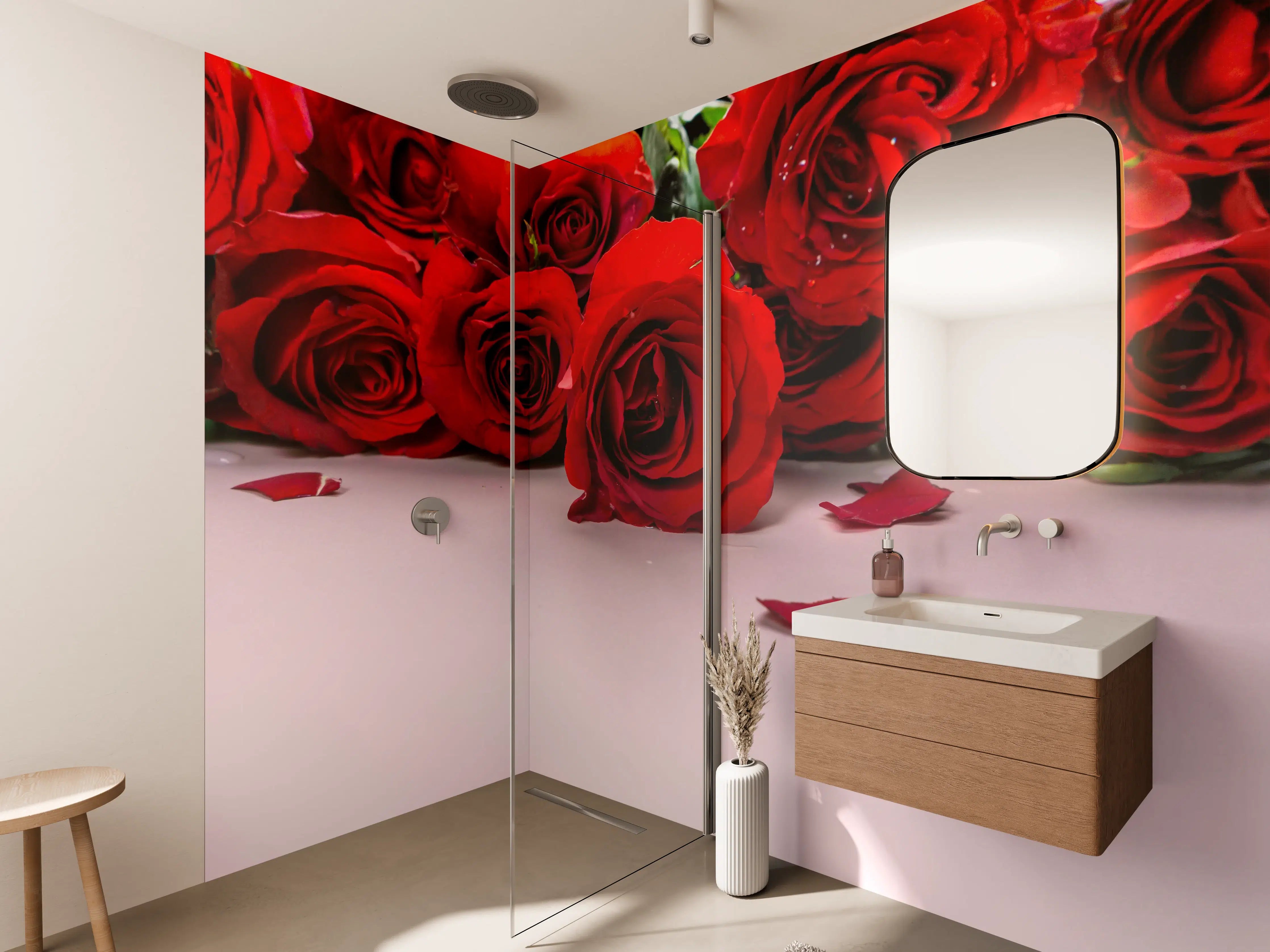Wandverkleidung Bad - Roose im Vordergrund, klassische Eleganz