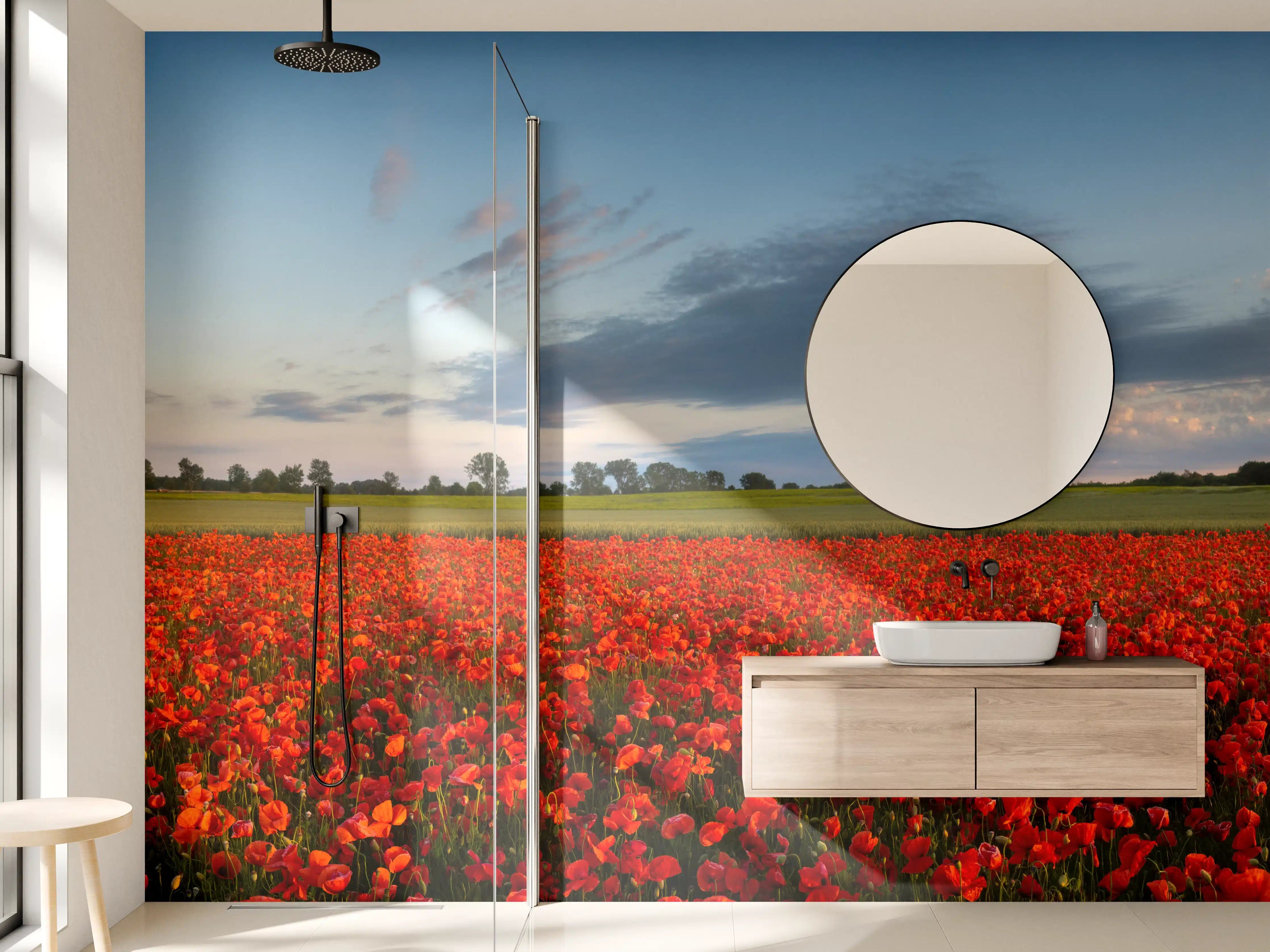 Wandverkleidung Bad - Rotes Mohnfeld unter blauem Himmel