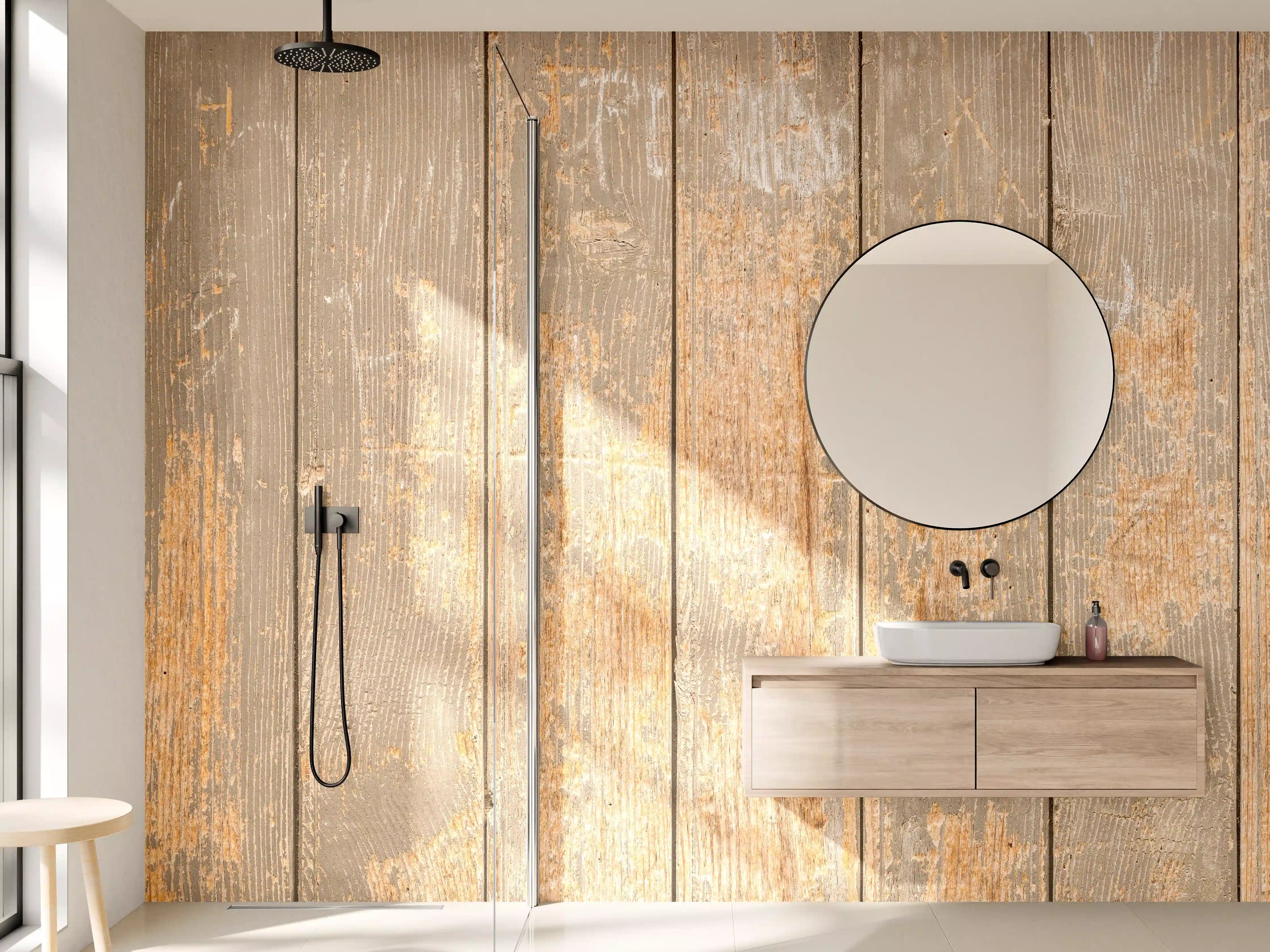Wandverkleidung Bad - Rustikale Holzwand mit warmen Tönen