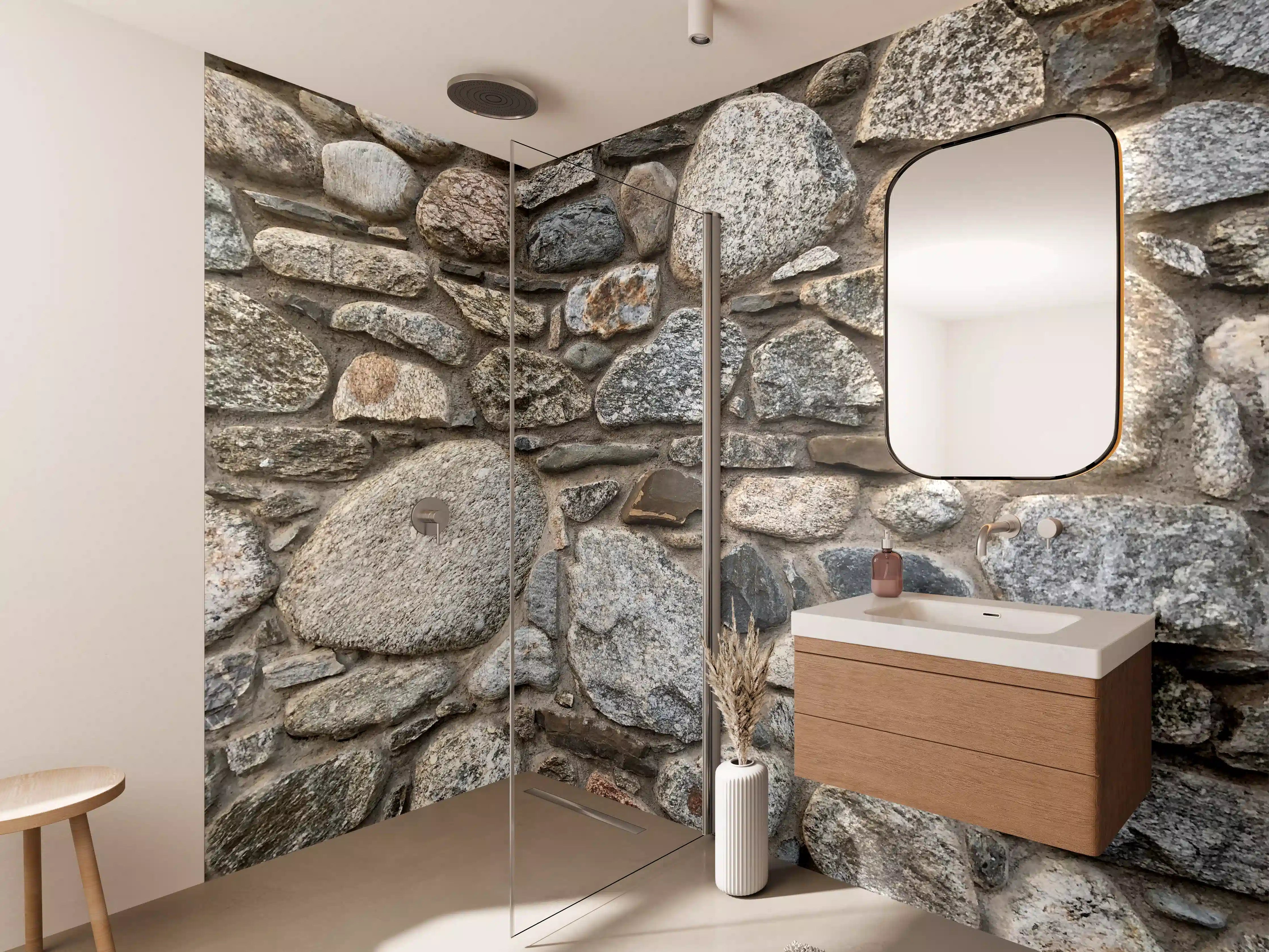 Wandverkleidung Bad - Rustikale Steinmauer mit natürlicher Struktur