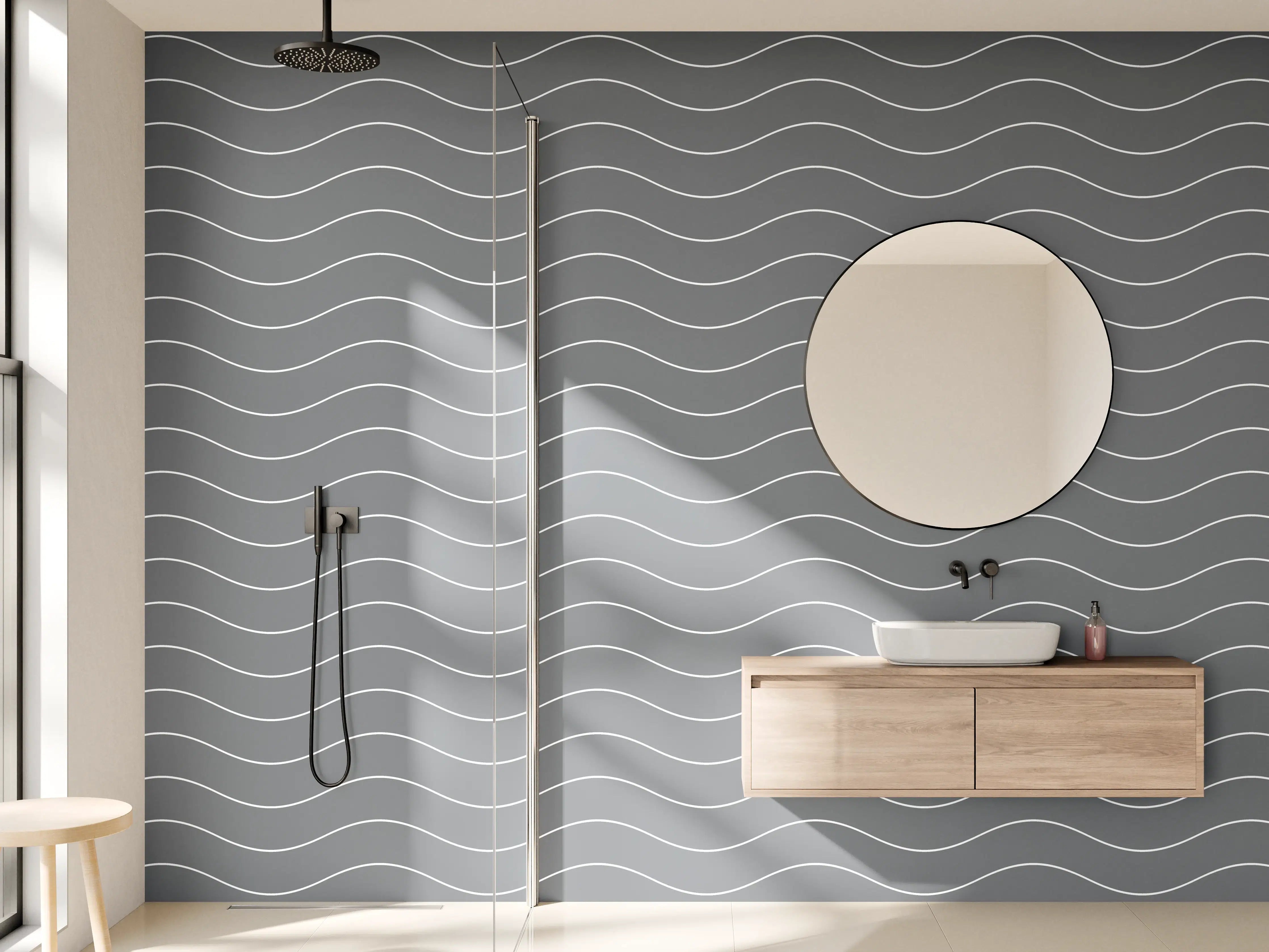 Wandverkleidung Bad - Schattenspiele in Silbernuancen