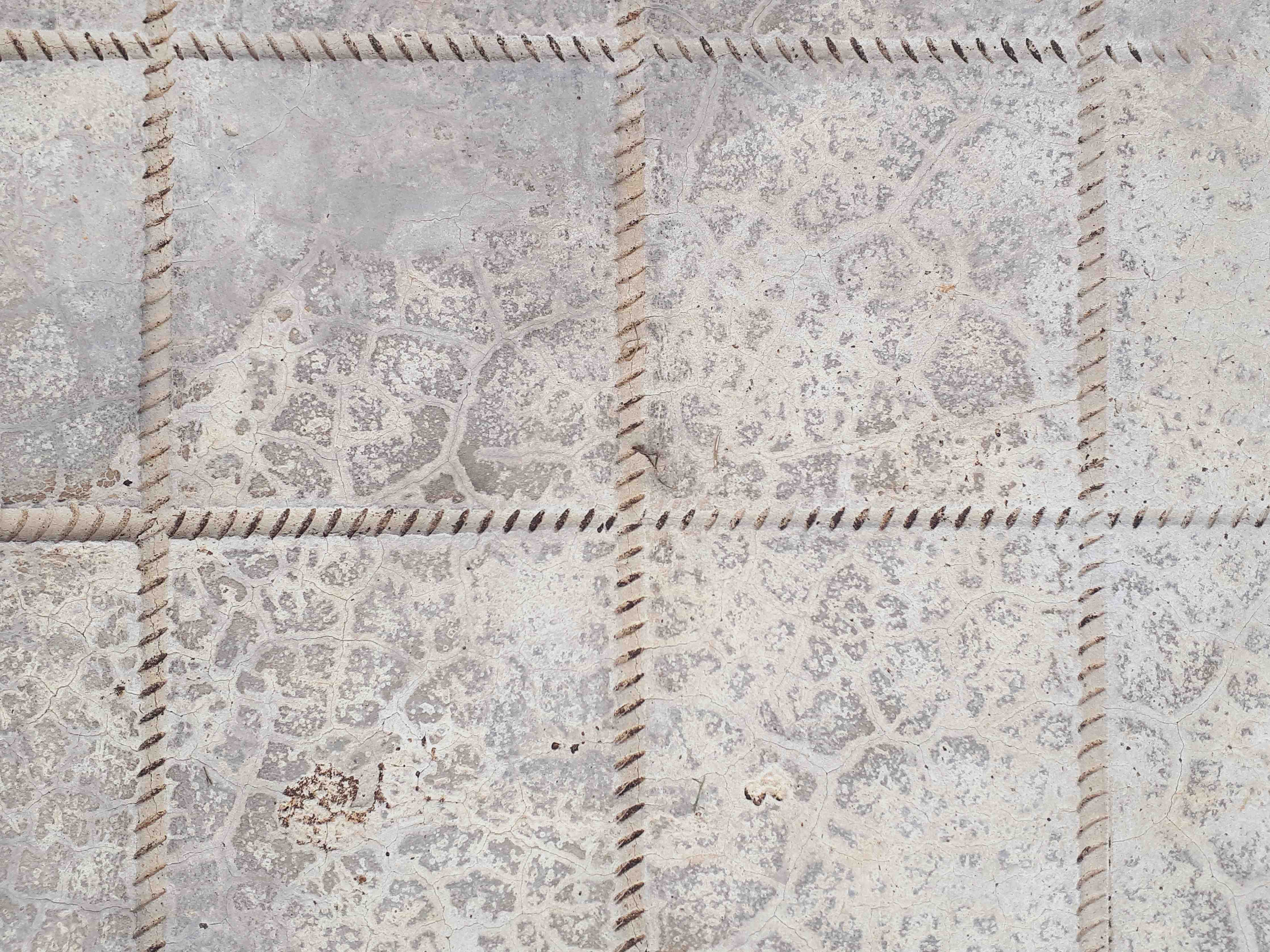 Wandverkleidung Bad-Schimmernder Grauweißer Putz