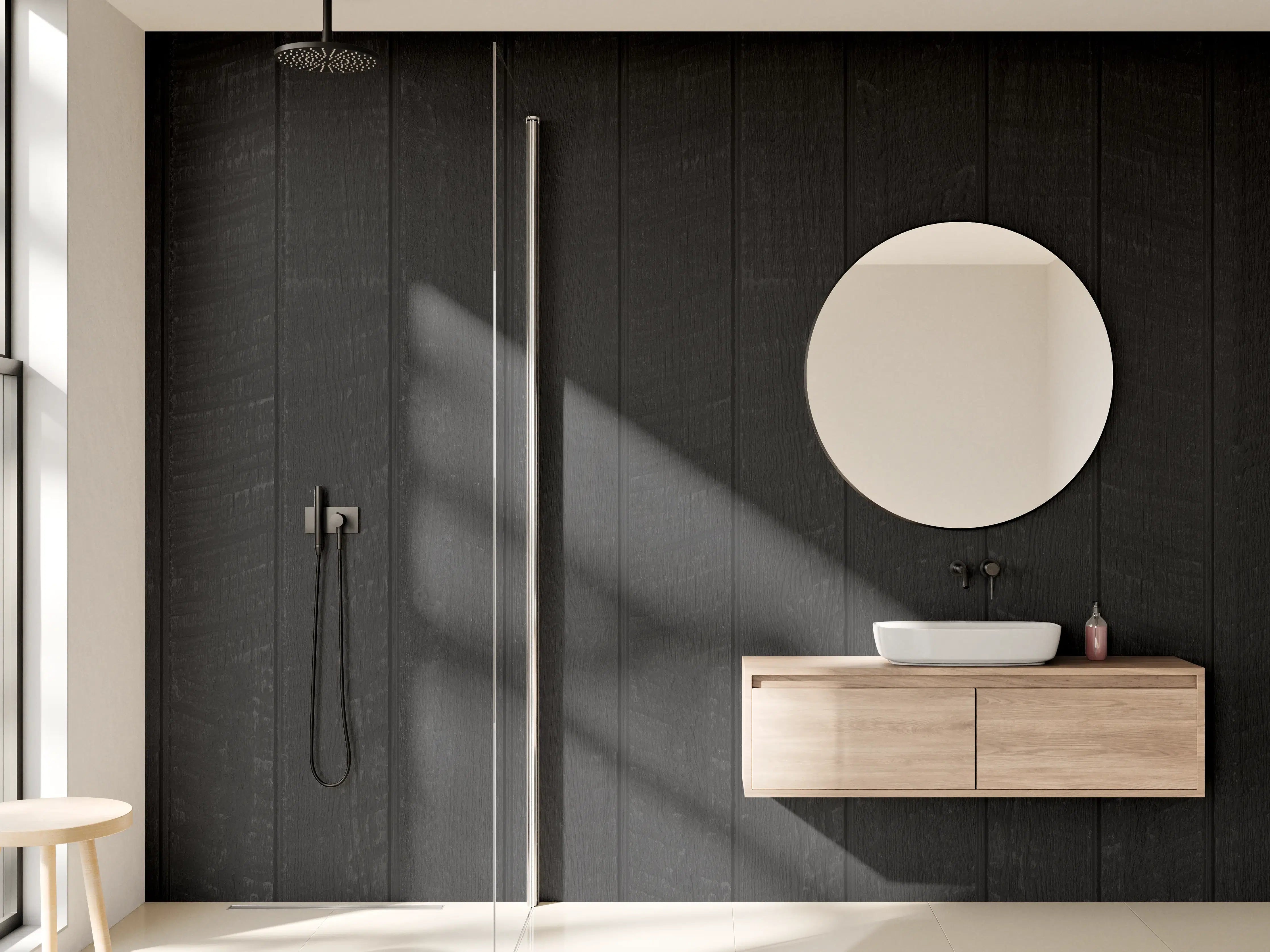 Wandverkleidung Bad - Schwarzer Holzzaun mit vertikalen Holzbrättern