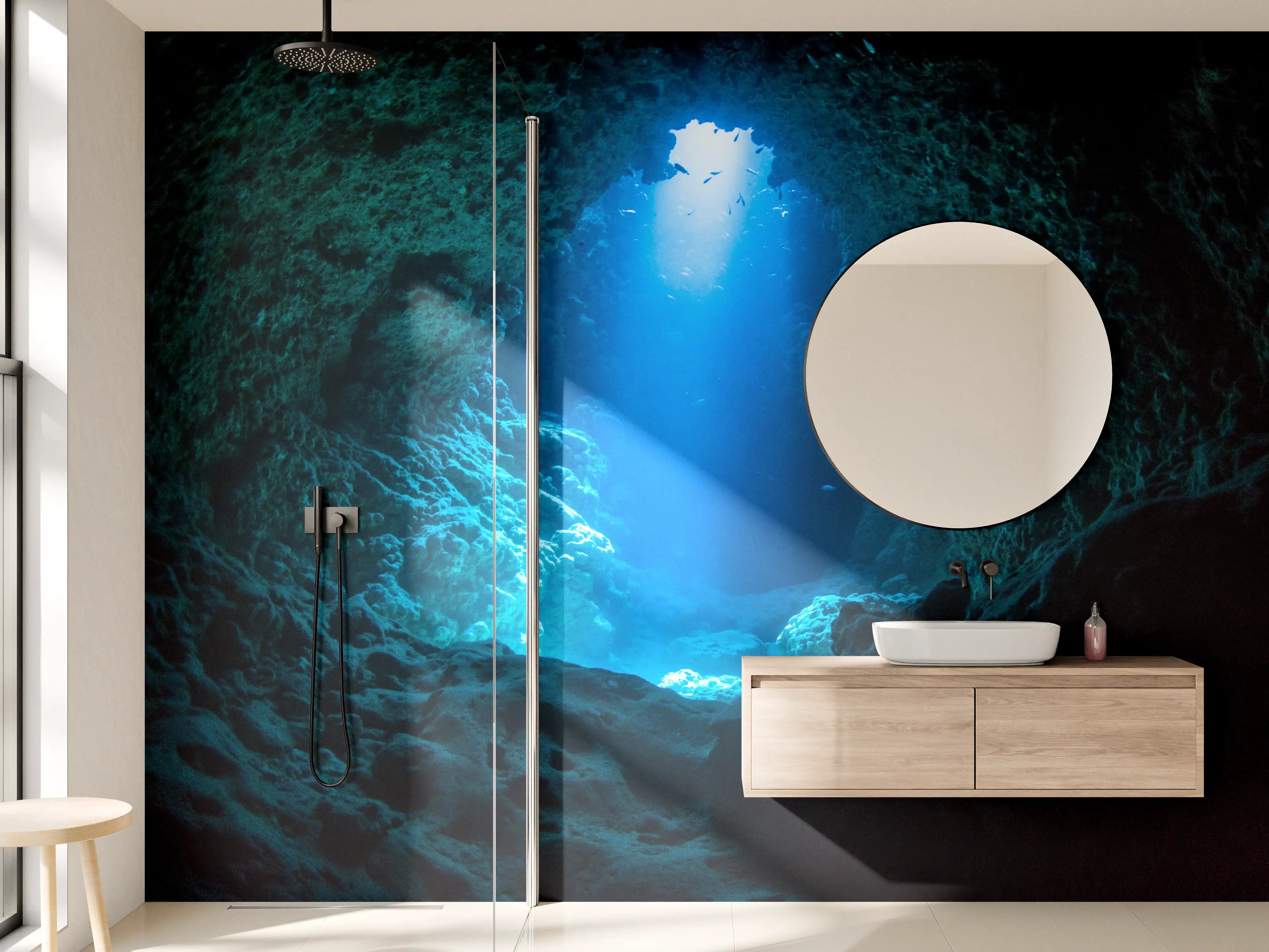 Wandverkleidung Bad - Sonnenstrahl in die Unterwasserhöhle