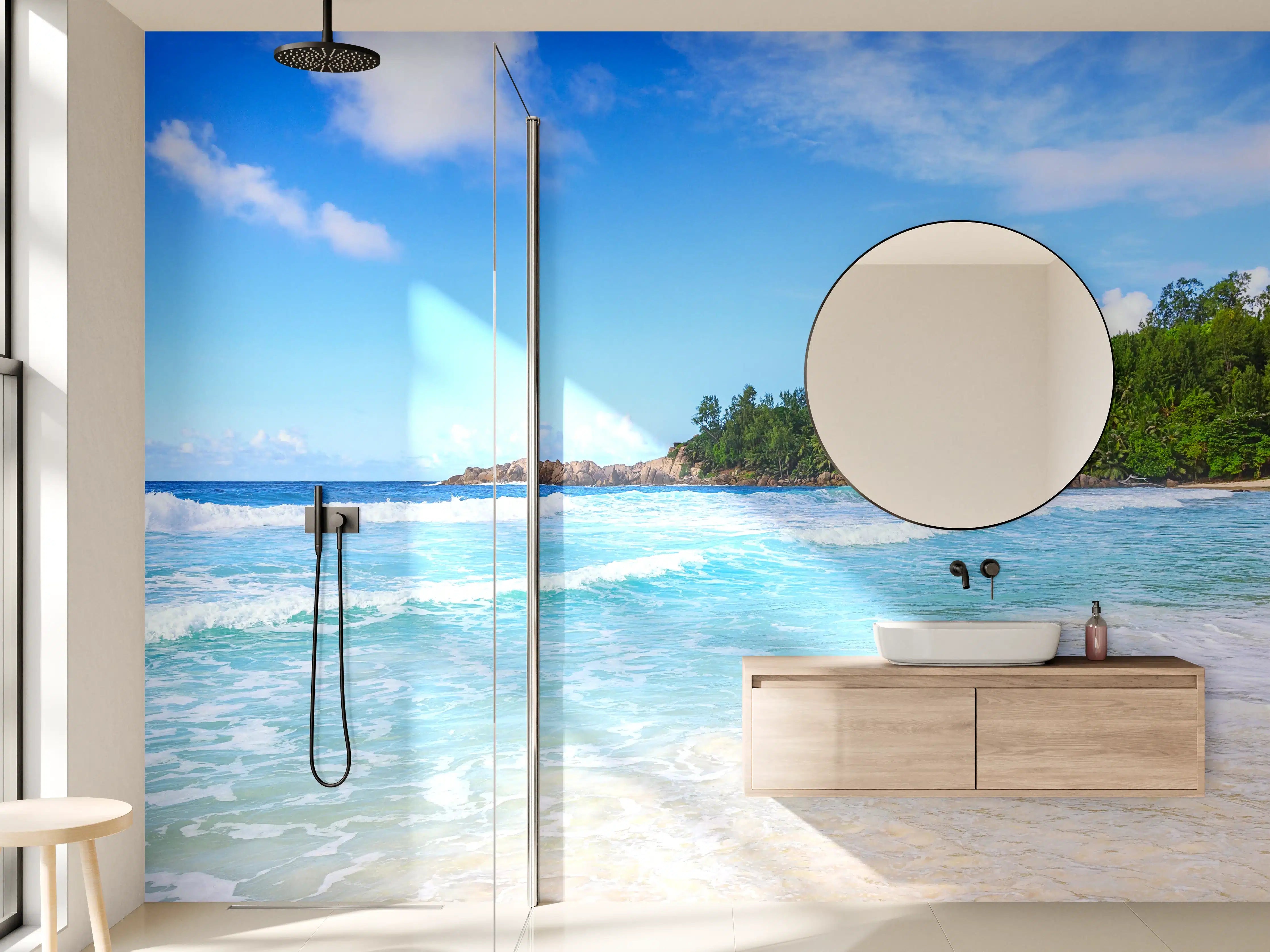 Wandverkleidung Bad - Strand & Meer mit blauer Himmel