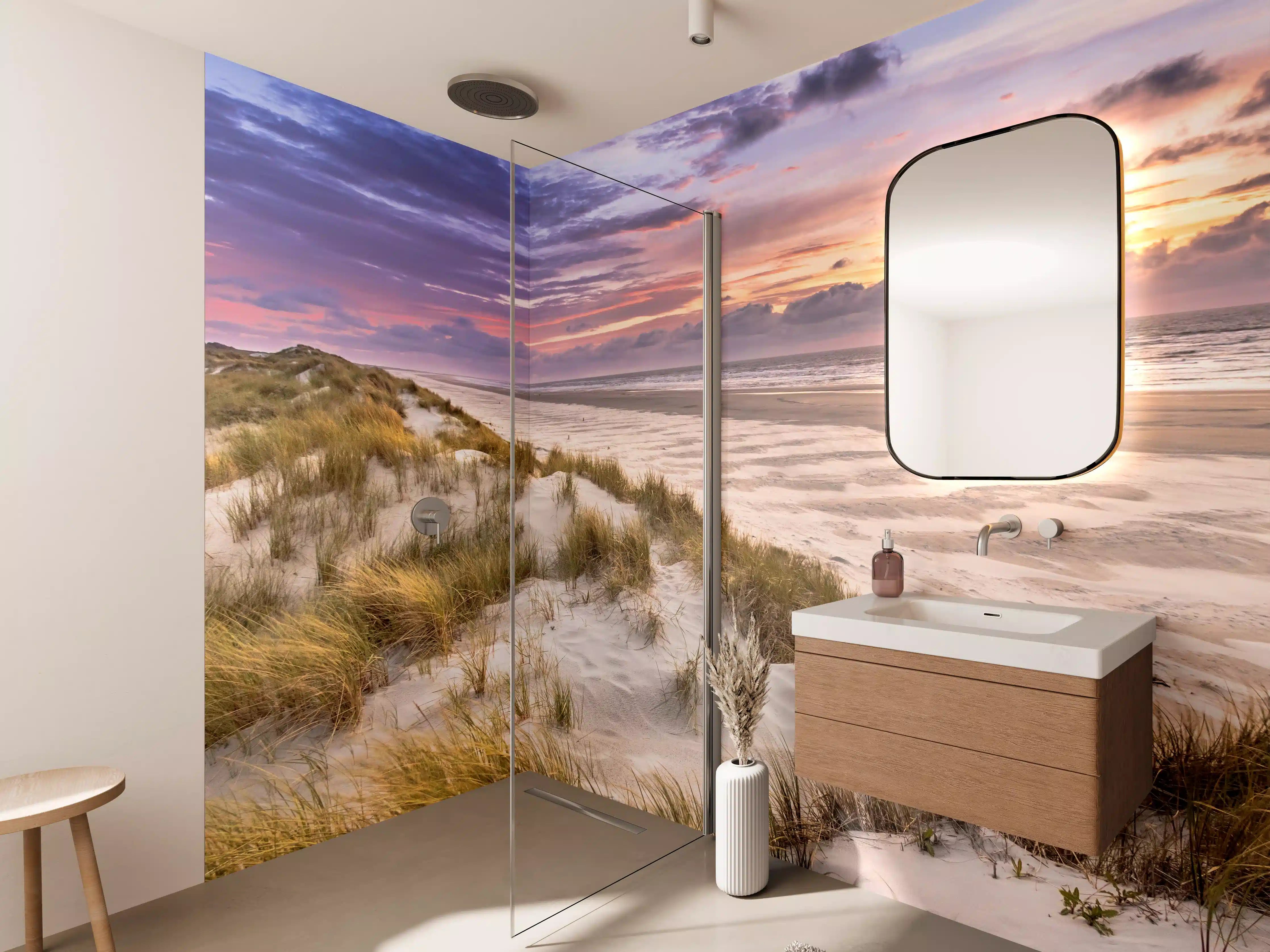 Wandverkleidung Bad - Strand bei Sonnenuntergang mit Dünen und Himmel in Pink und Blau