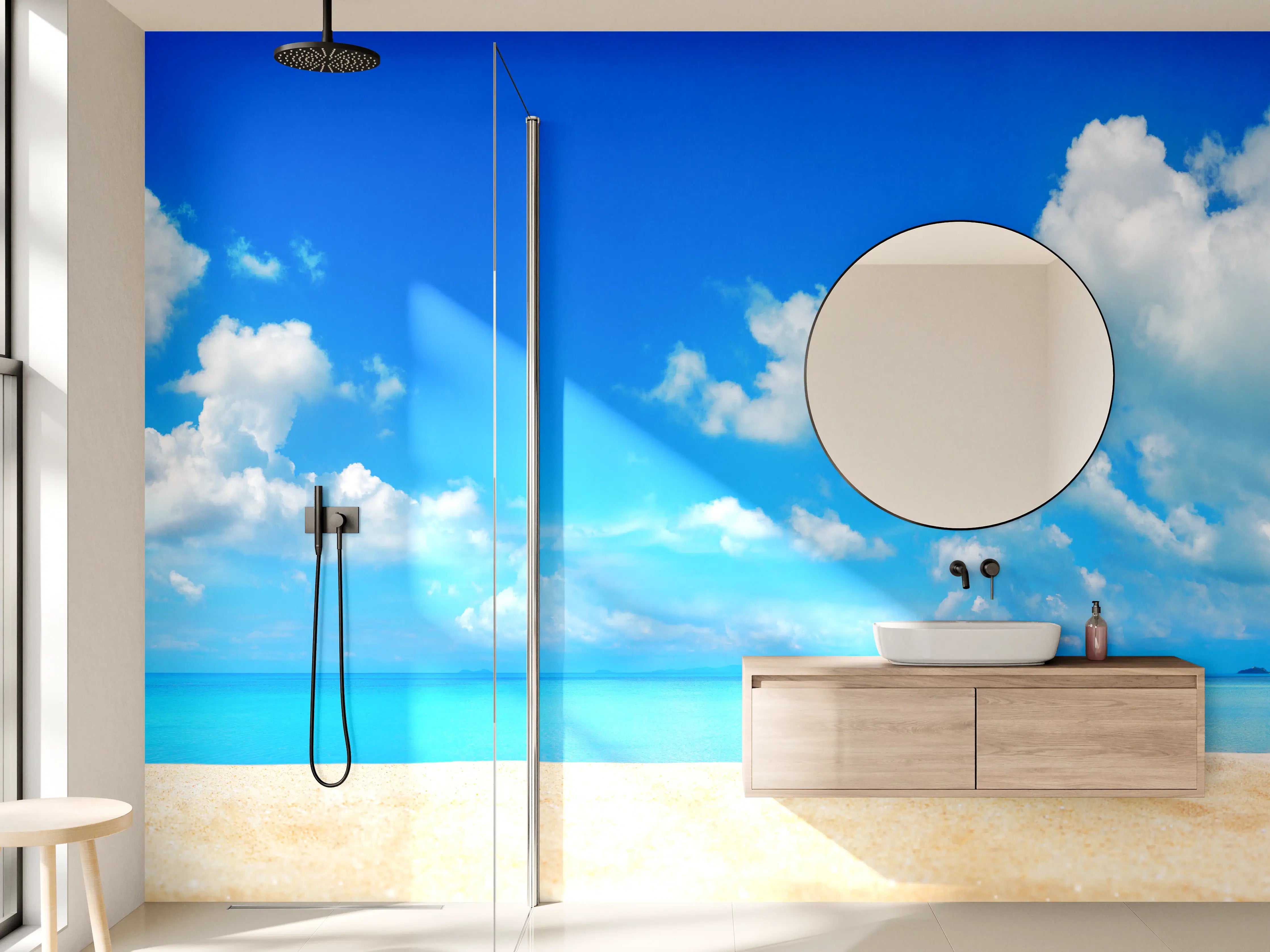 Wandverkleidung Bad - Strandlandschaft unter blauem Himmel