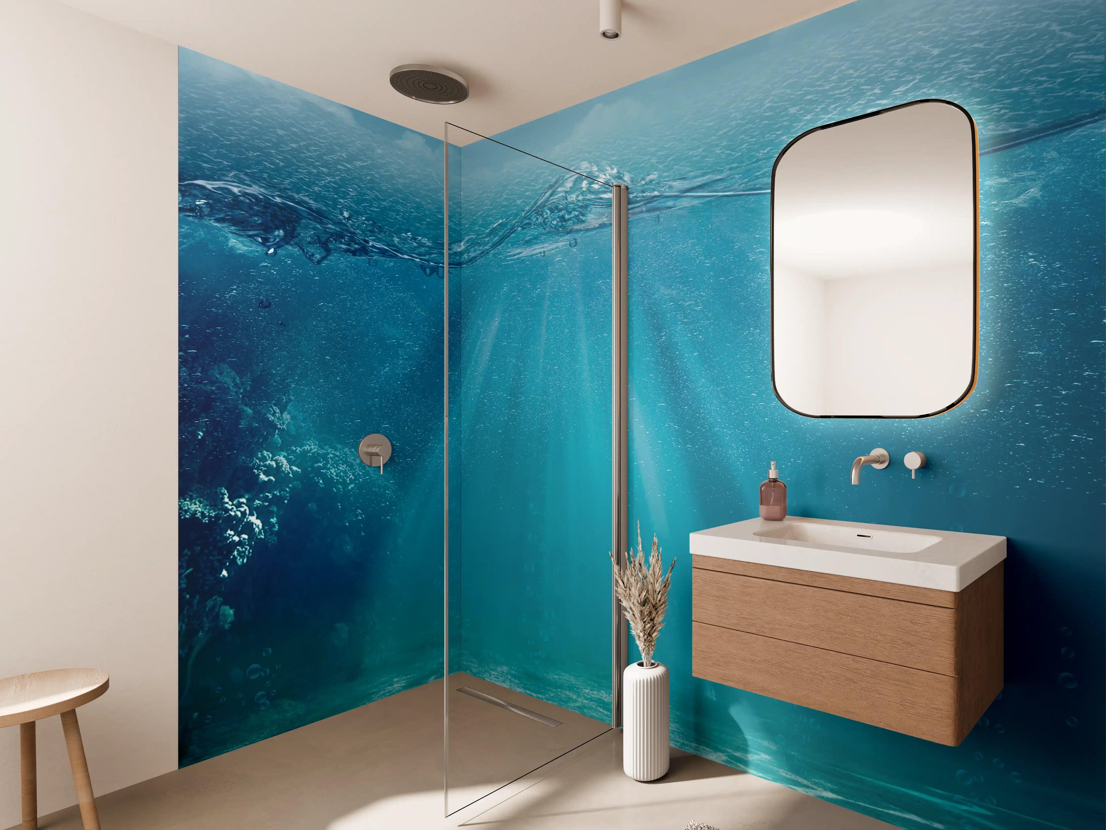 Wandverkleidung Bad - Tiefsee-Wasser mit Sonnenstrahlen