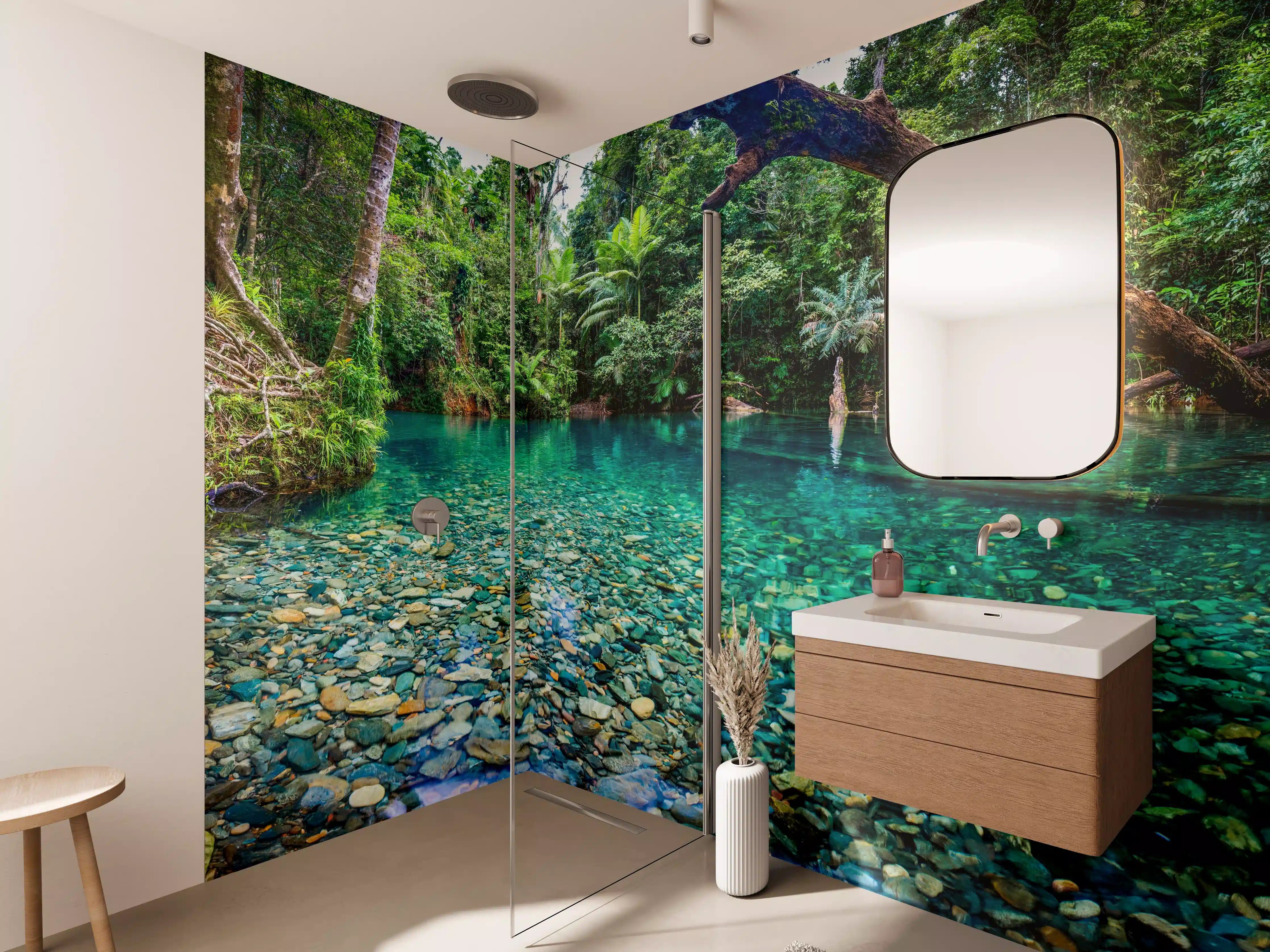 Wandverkleidung Bad - Tropischer Bach mit klarem Wasser